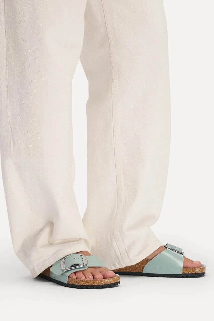 Кожаные шлепанцы Madrid с большой пряжкой - фото 6