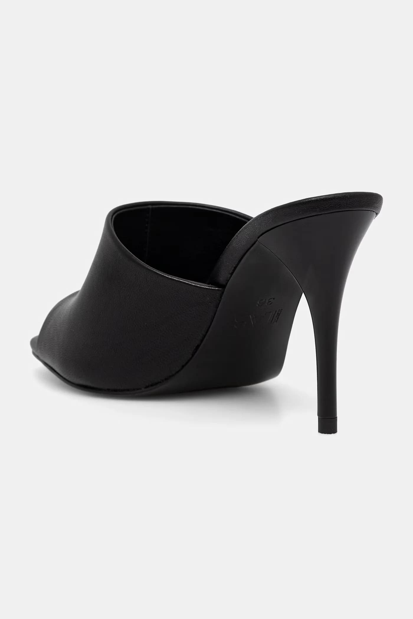 Кожаные шлепанцы - фото 4