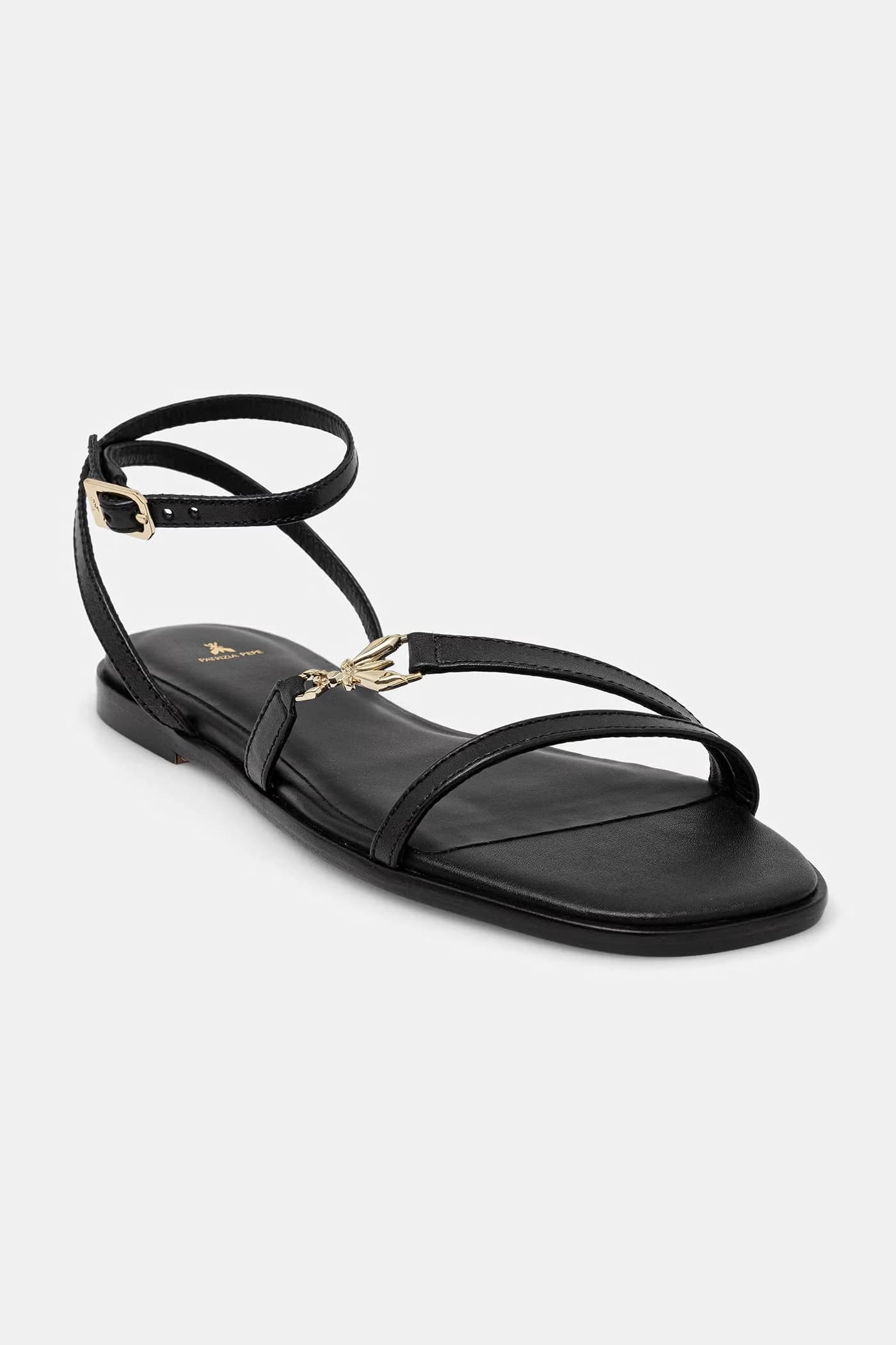 Кожаные сандалии