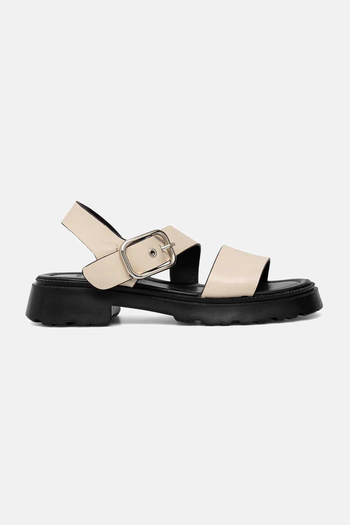 Женские кожаные сандалии