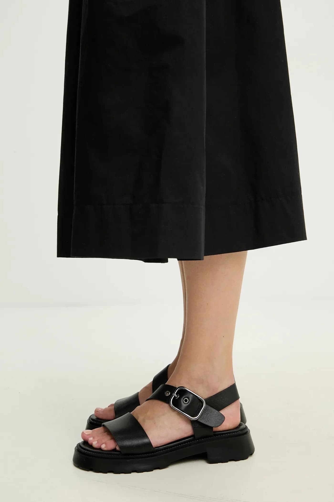 Кожаные сандалии - фото 8