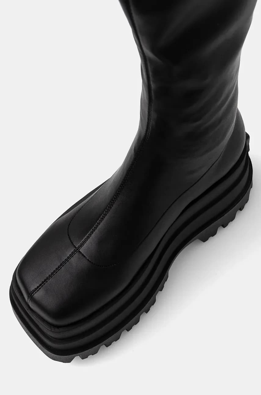 Сапоги греха - фото 5