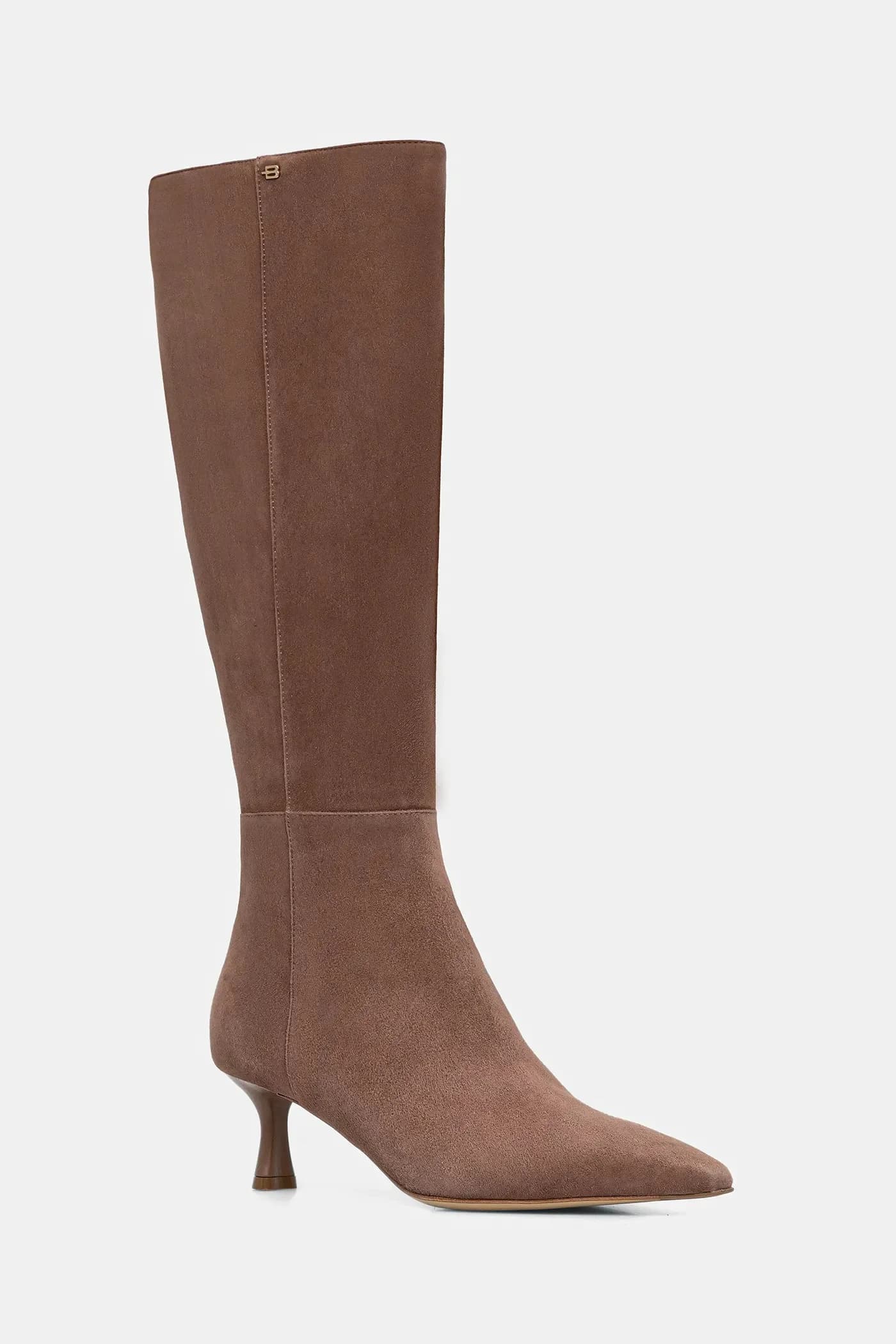 Замшевые ботинки