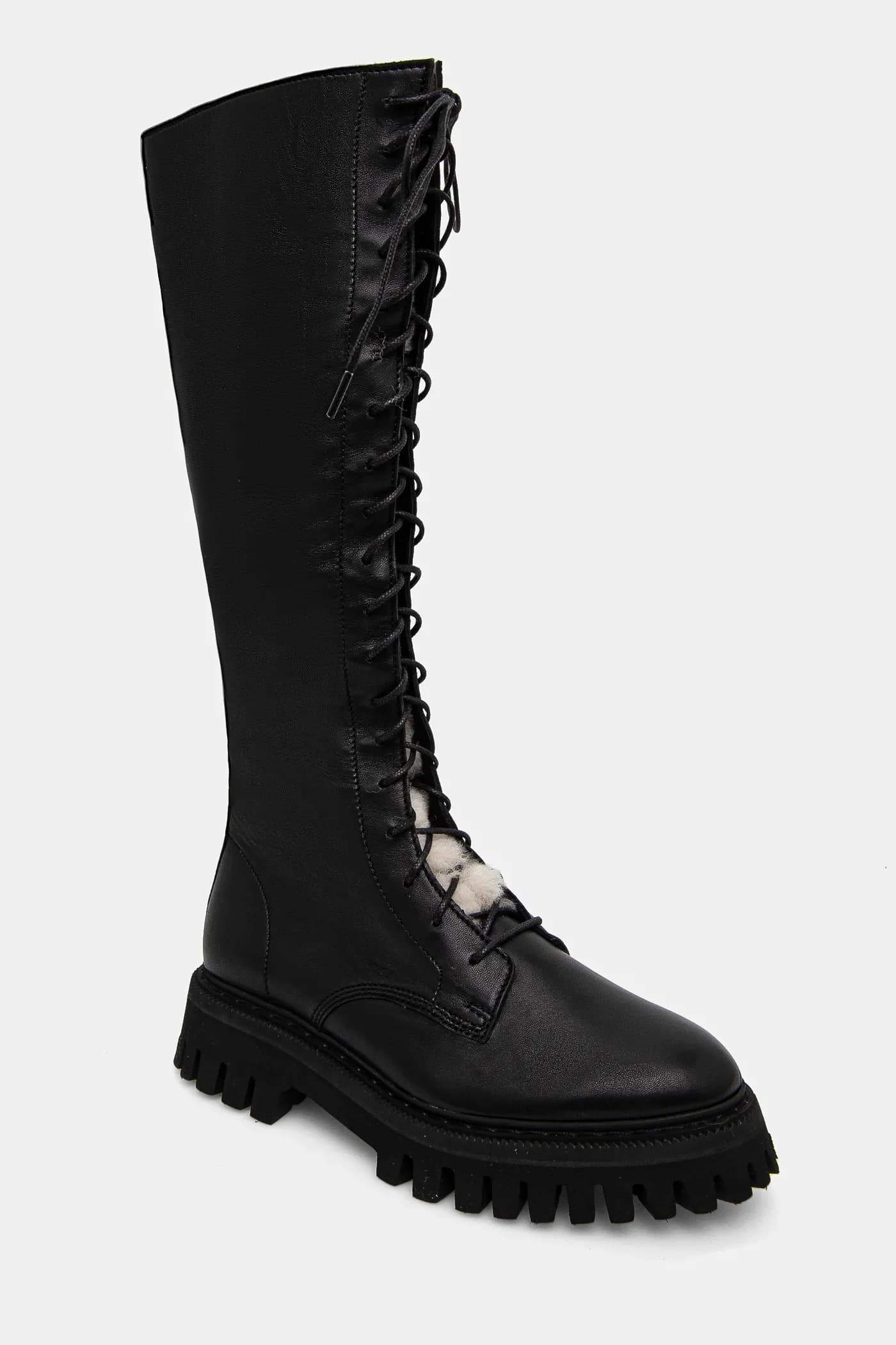 Космические высокие сапоги