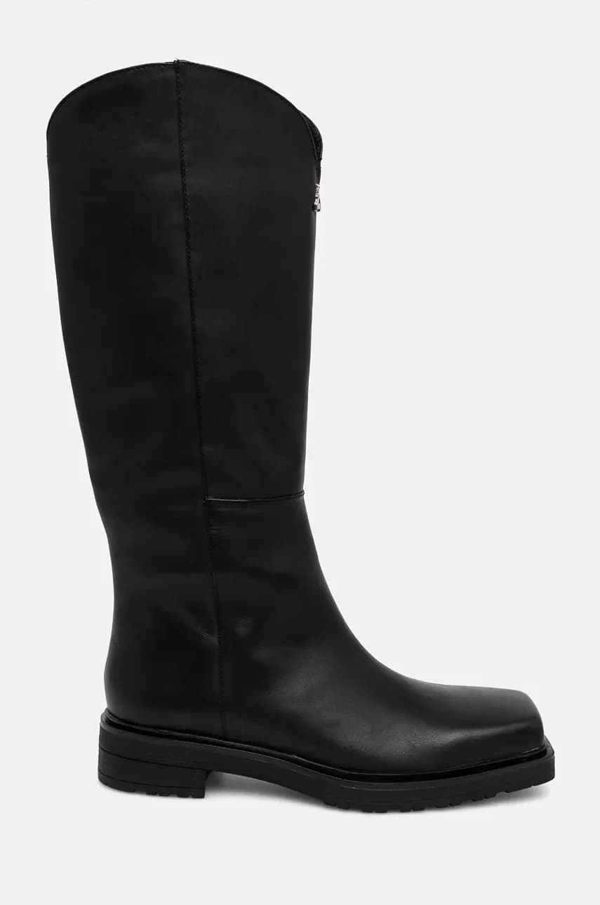 Кожаные сапоги