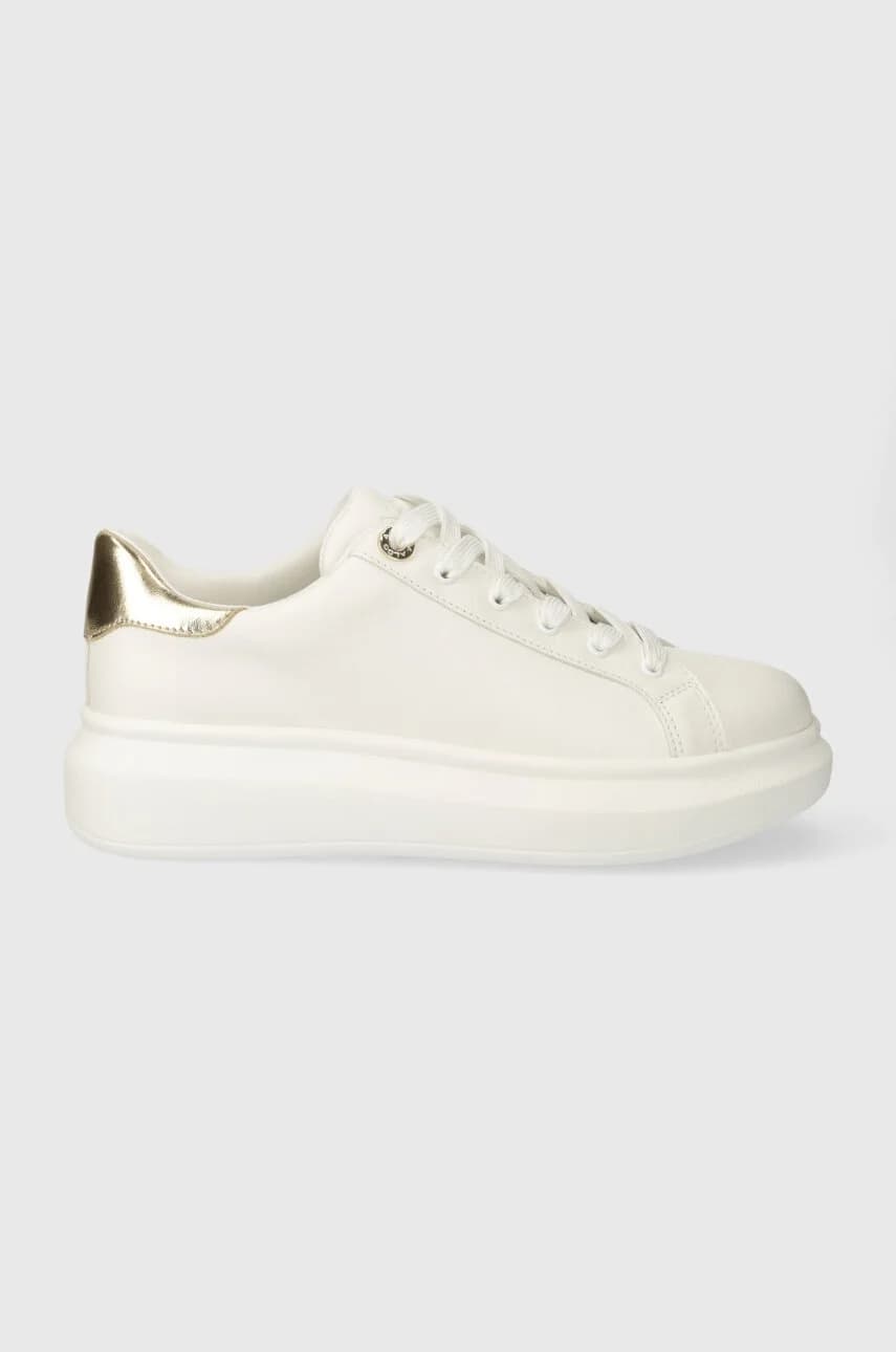 Кроссовки Reia