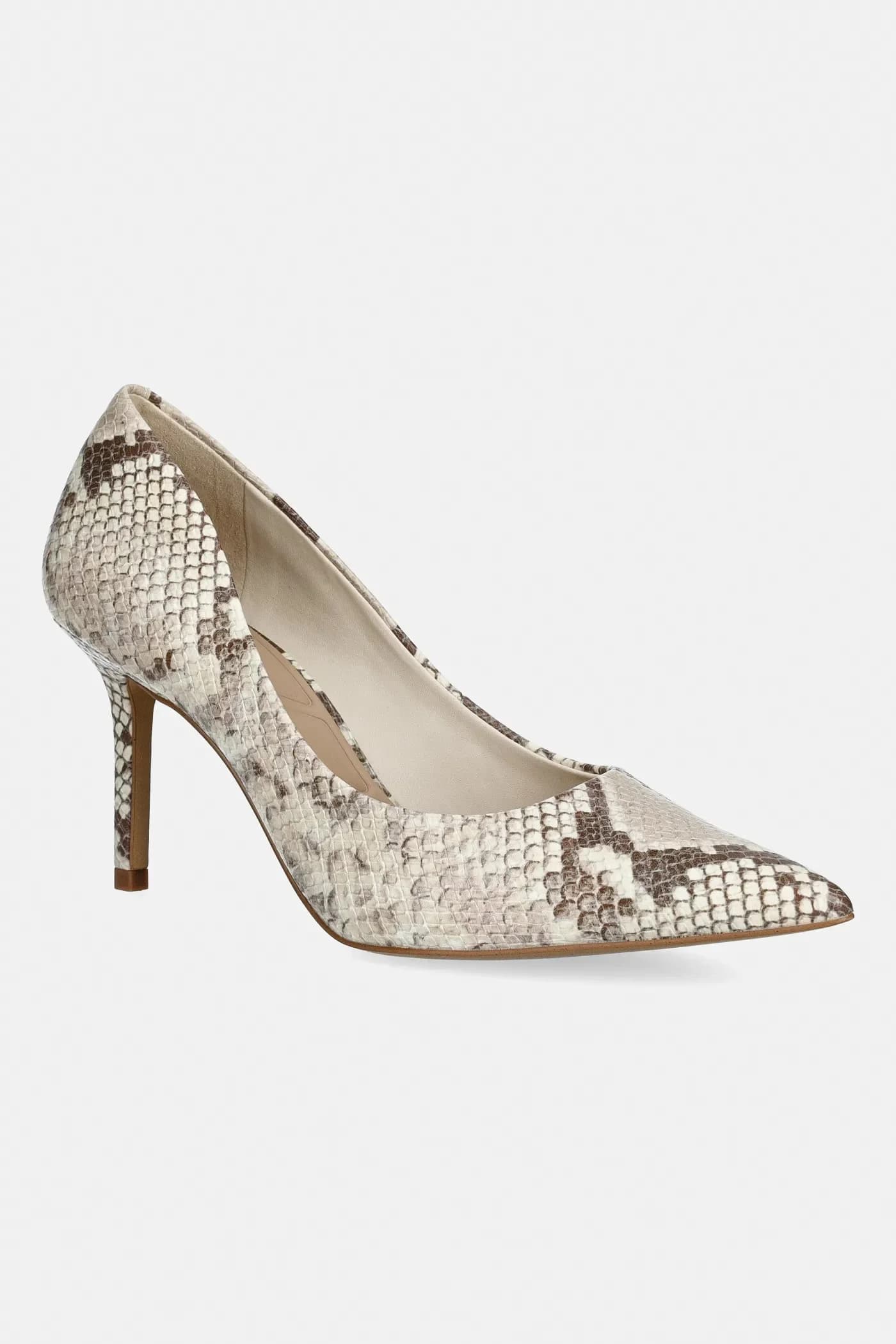 КЕЙТИ на высоких каблуках