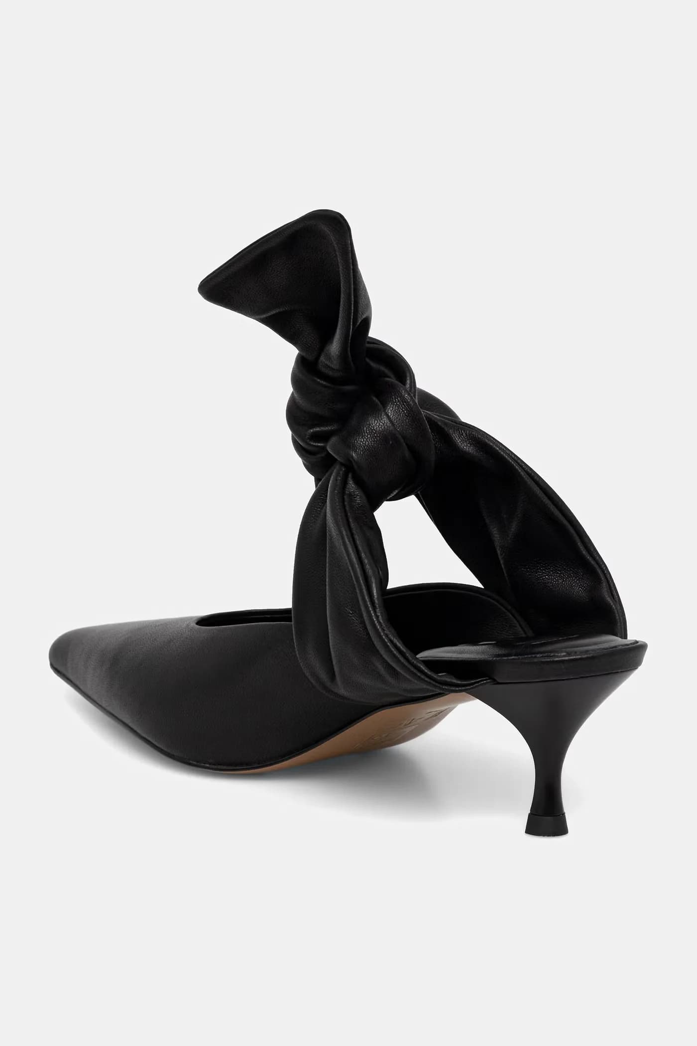 Кожаные туфли на высоком каблуке - фото 3