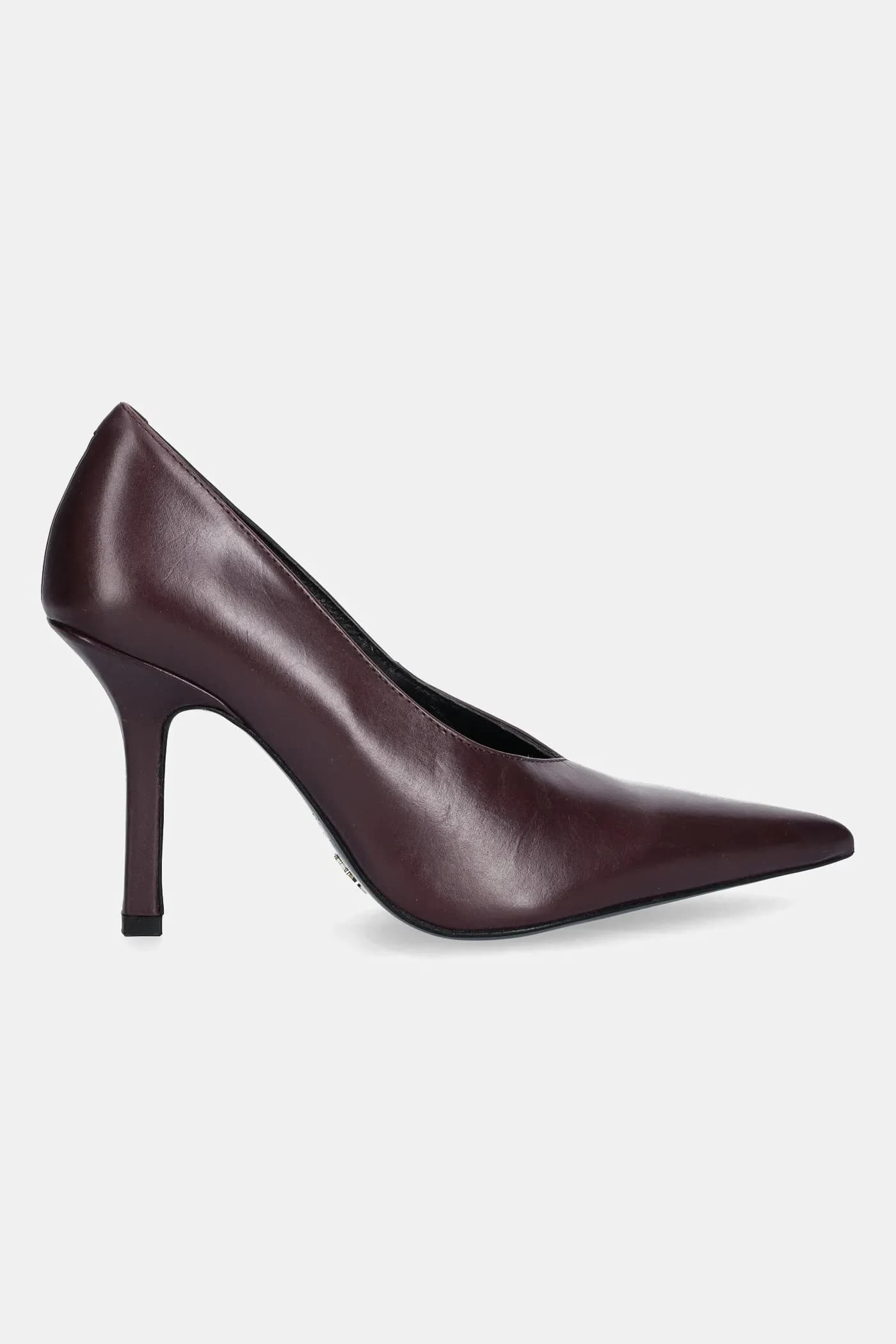 Кожаные туфли на высоком каблуке - фото 2