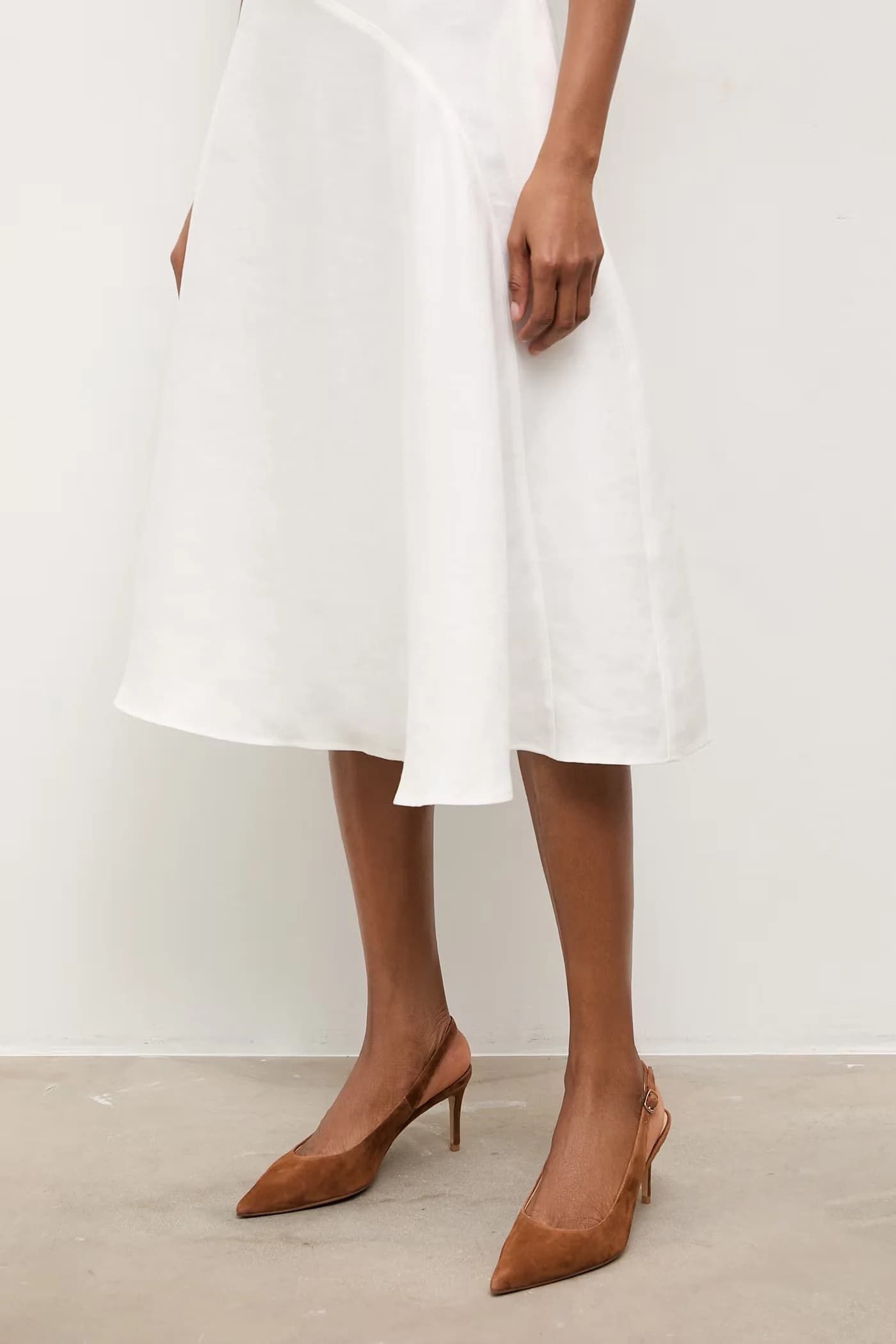 Замшевые туфли на высоком каблуке - фото 6