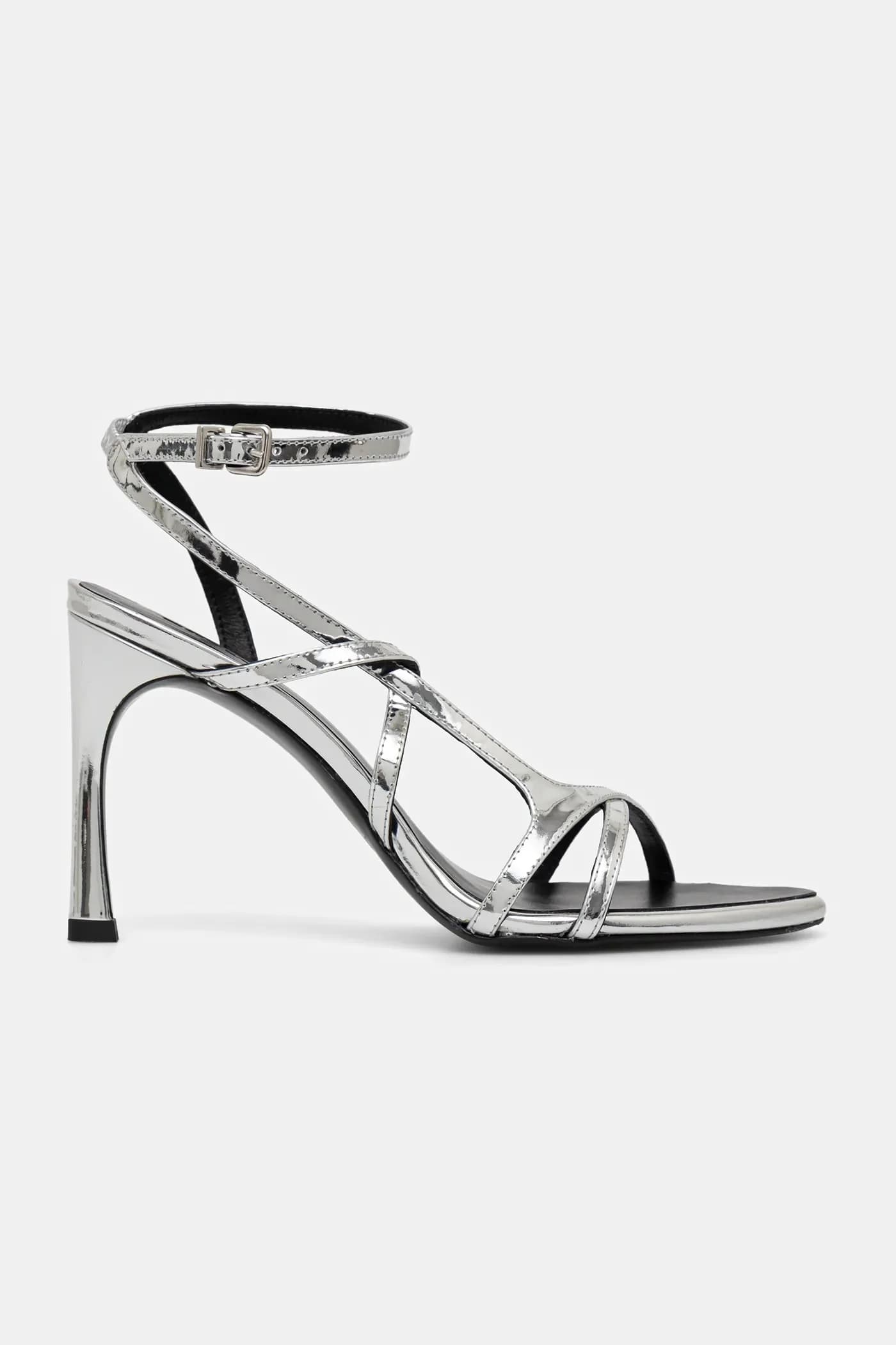 Кожаные сандалии - фото 2