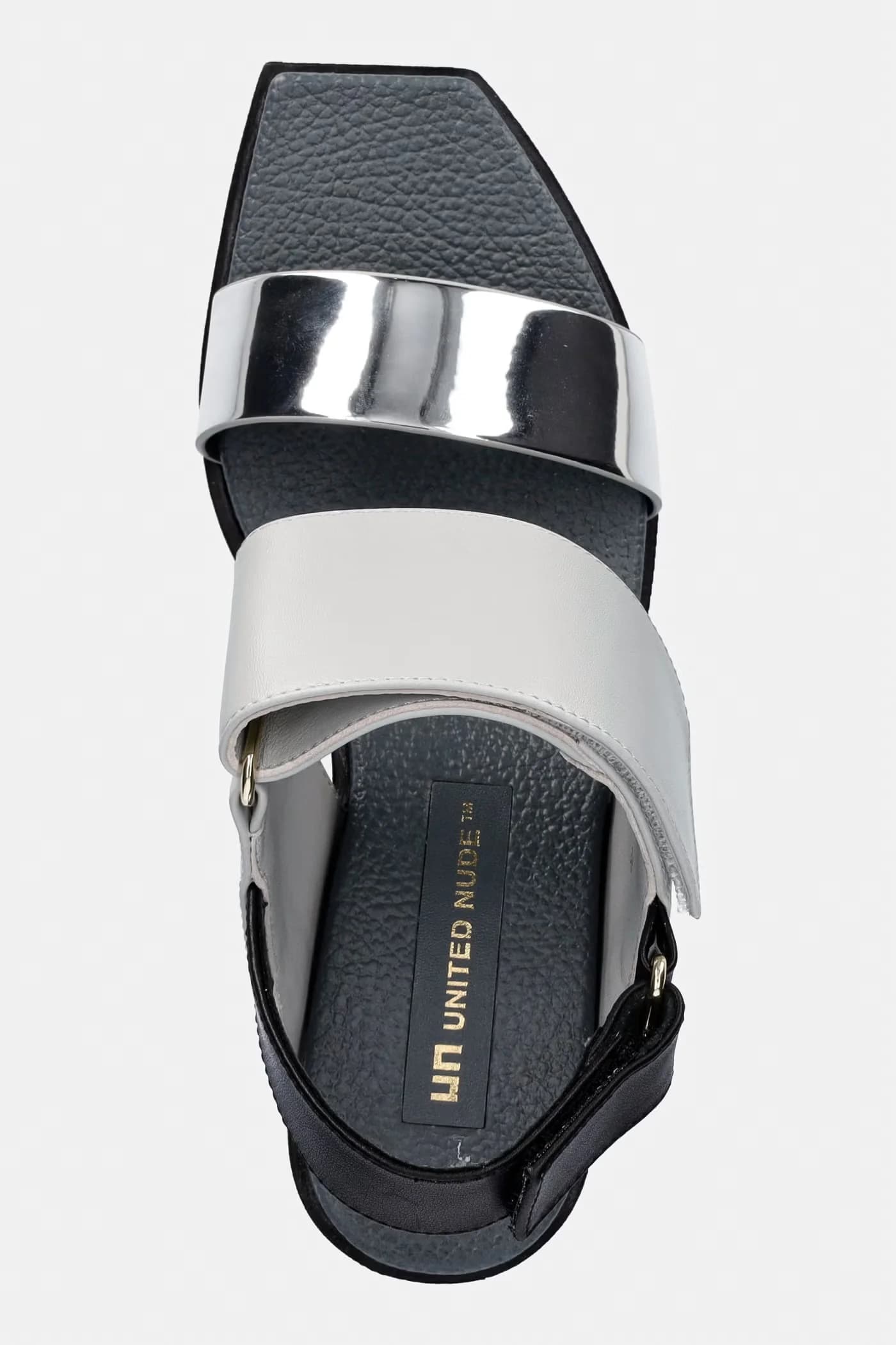 Босоножки Delta на танкетке с открытым каблуком - фото 4