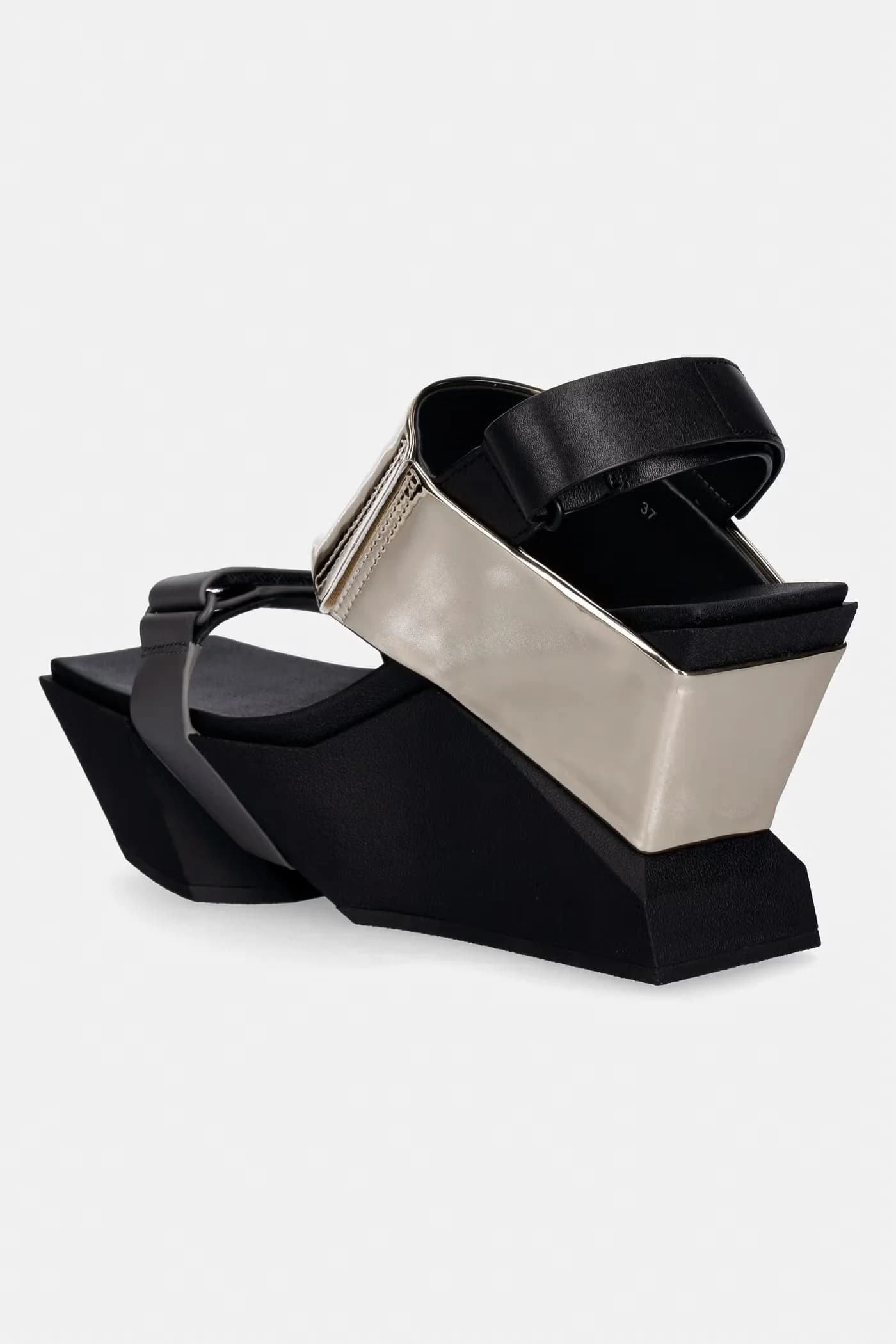 босоножки на платформе Brutt Sandal - фото 3