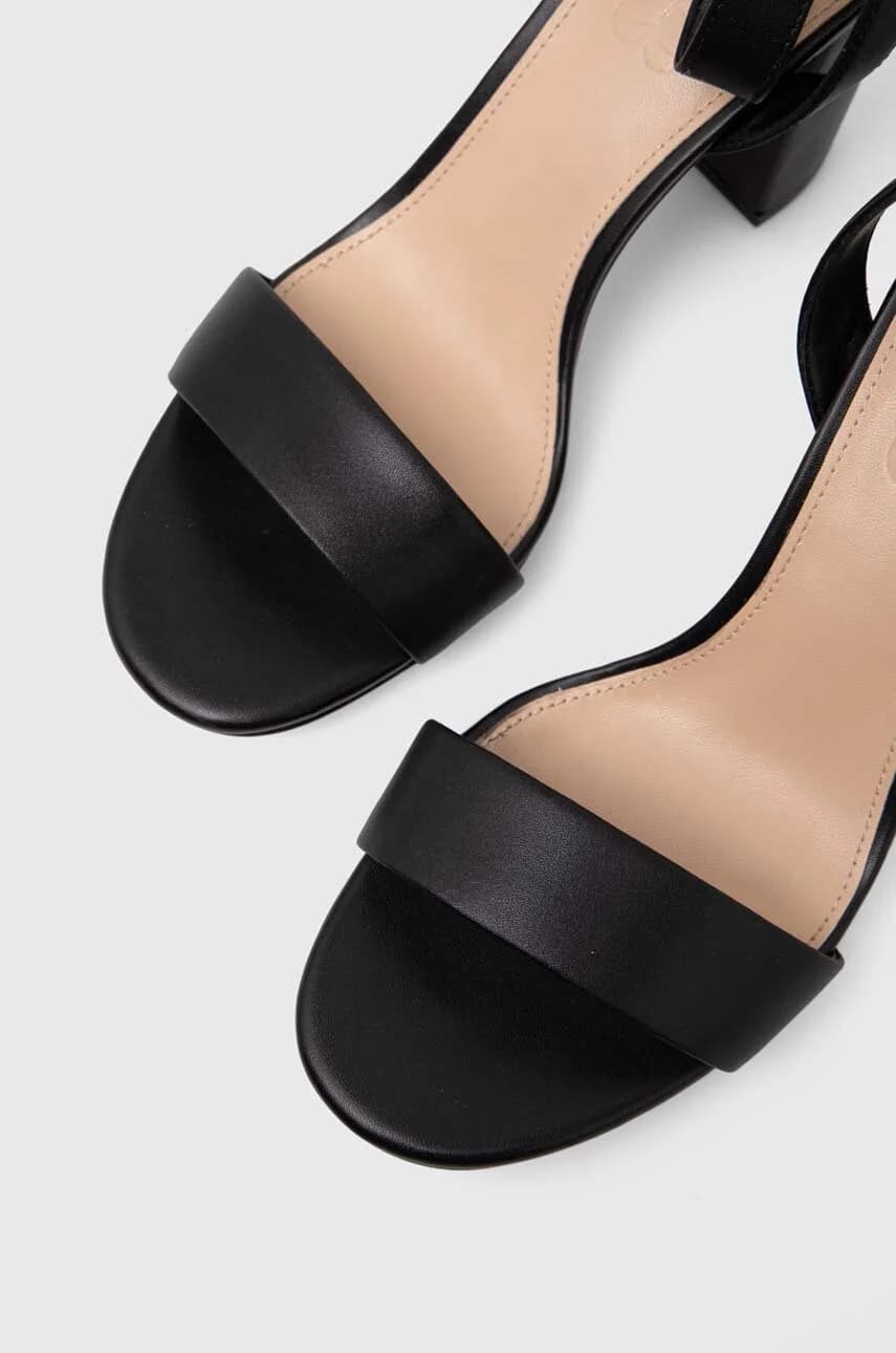 Сандалии - фото 4