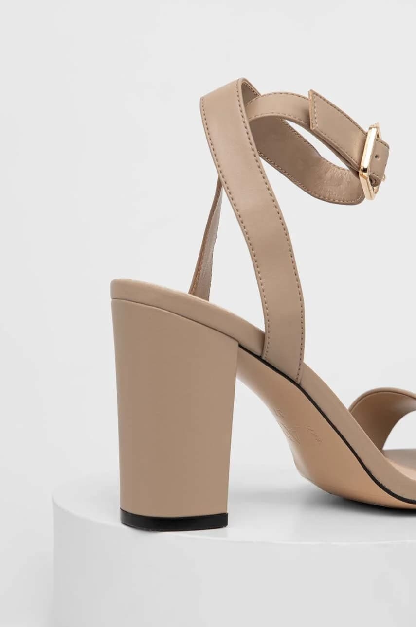 Сандалии - фото 3