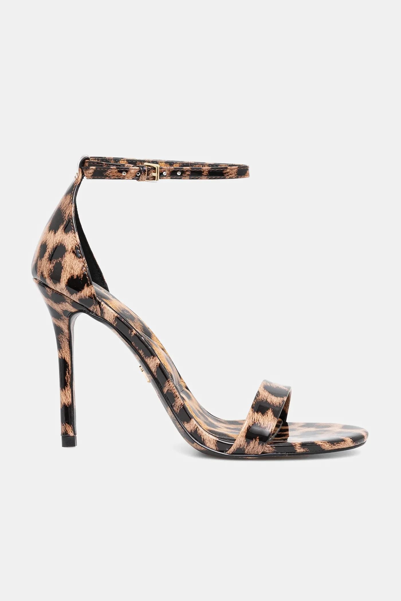 ЖАКИНТА на высоких каблуках - фото 2