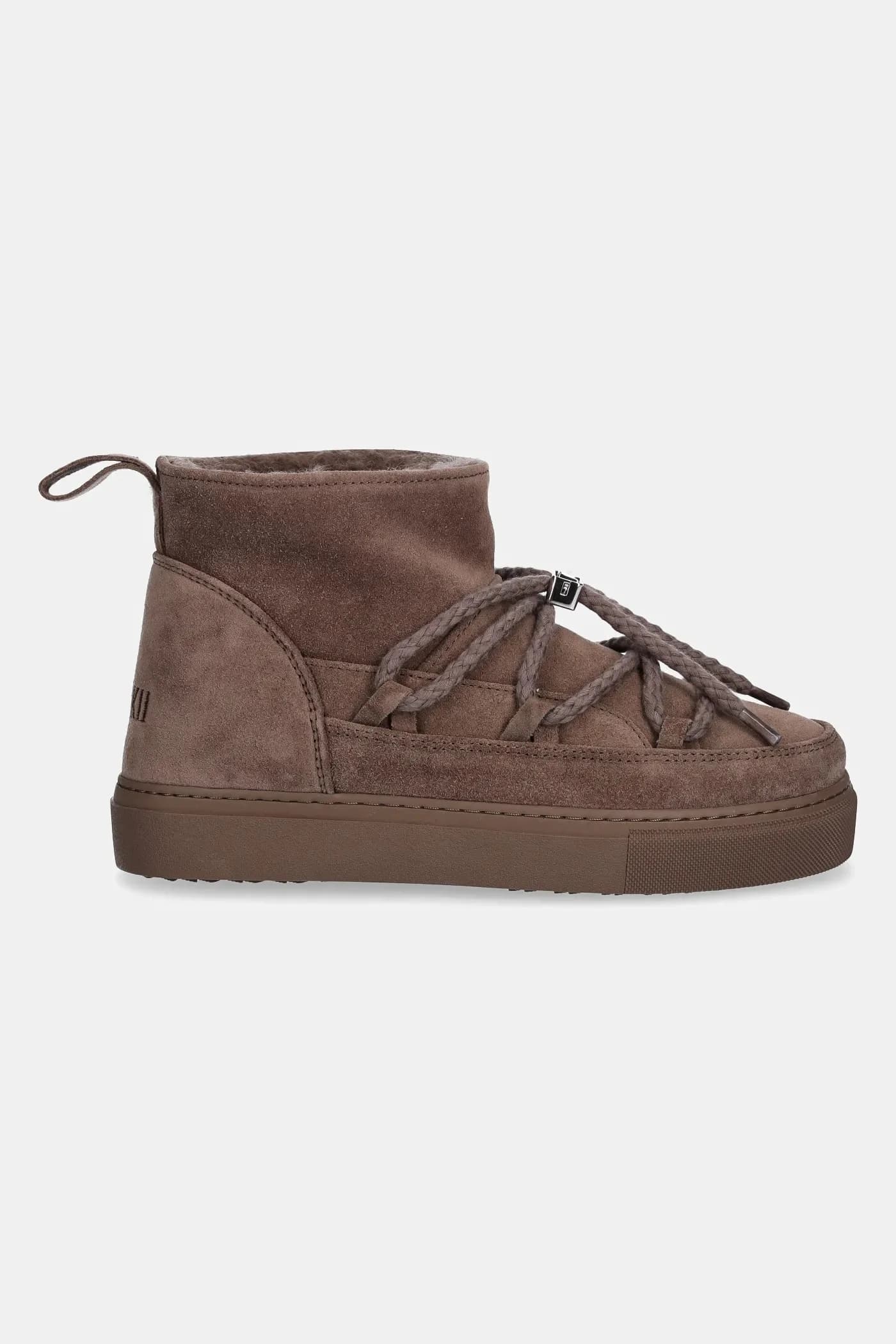 Классические низкие замшевые зимние ботинки - фото 2