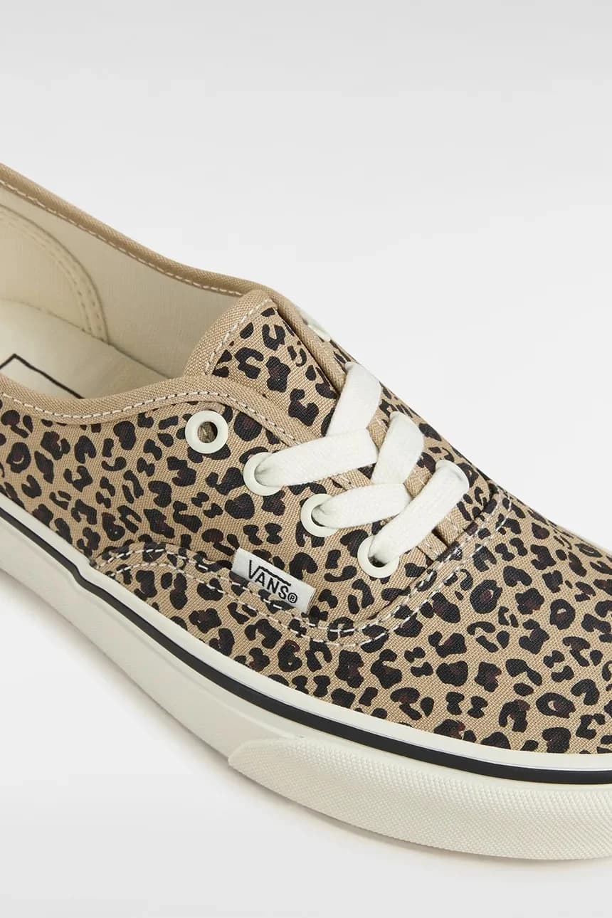 Аутентичные кроссовки - фото 3