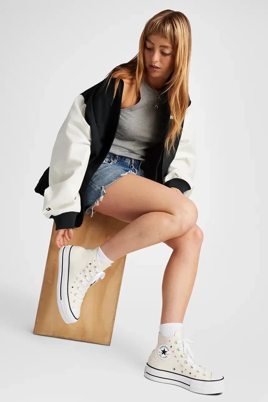 кроссовки Chuck Taylor All Star Lift бежевые для женщин - фото 9