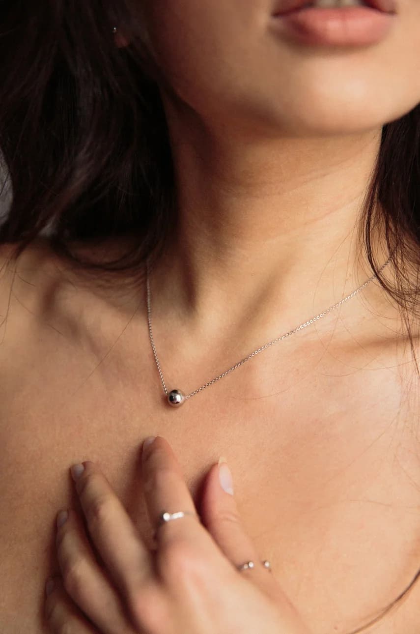 Серебряное колье овальной формы - фото 2