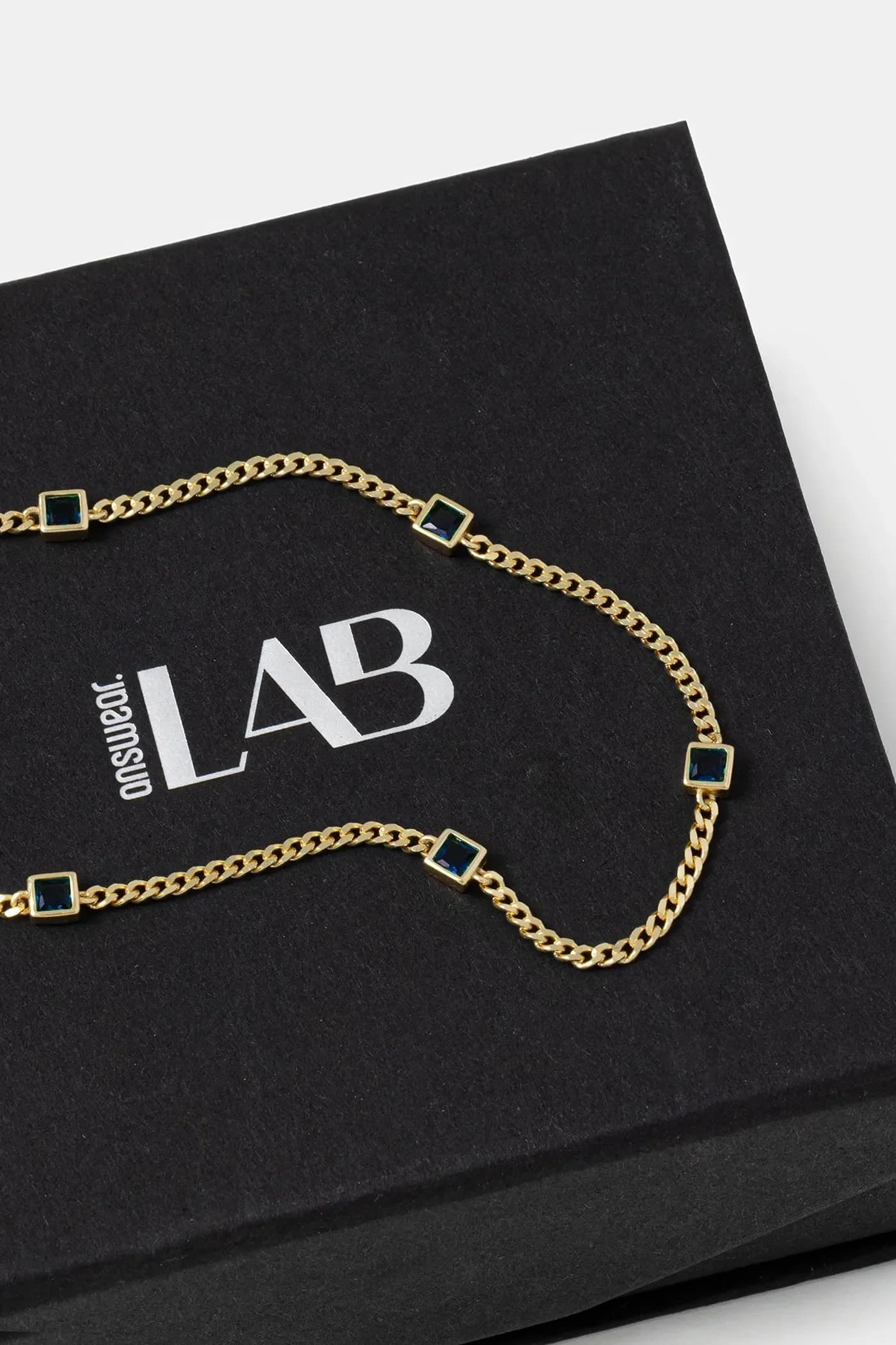 Колье из серебра 925 пробы с покрытием из 18-каратного золота. - фото 3