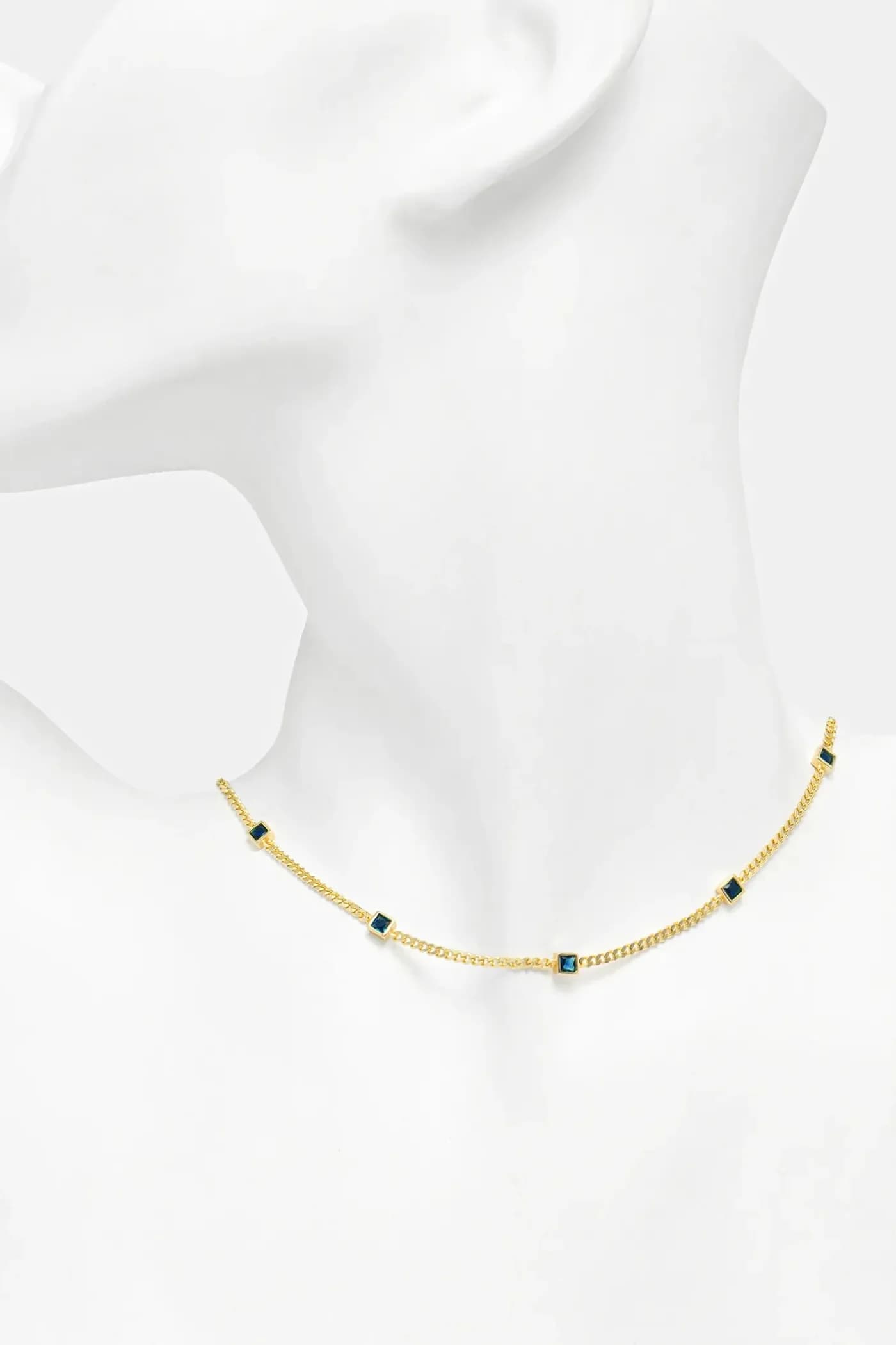 Колье из серебра 925 пробы с покрытием из 18-каратного золота. - фото 4