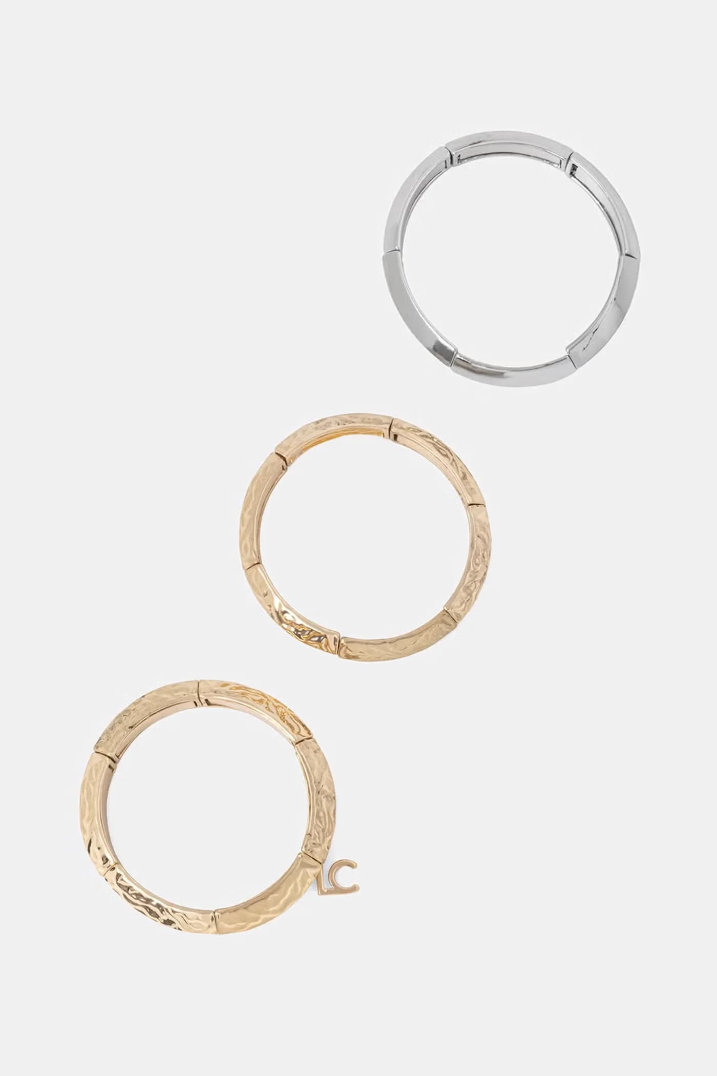 3 пары браслетов