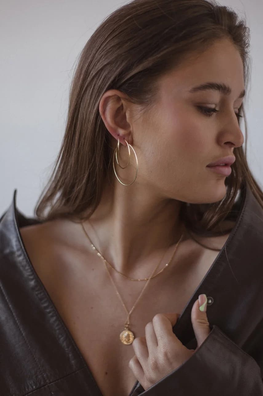 Модные серебряные серьги с позолотой. - фото 2