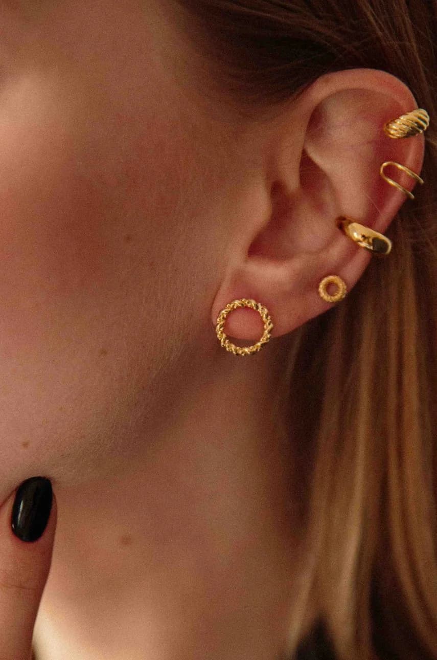 Модные серебряные серьги с позолотой. - фото 2