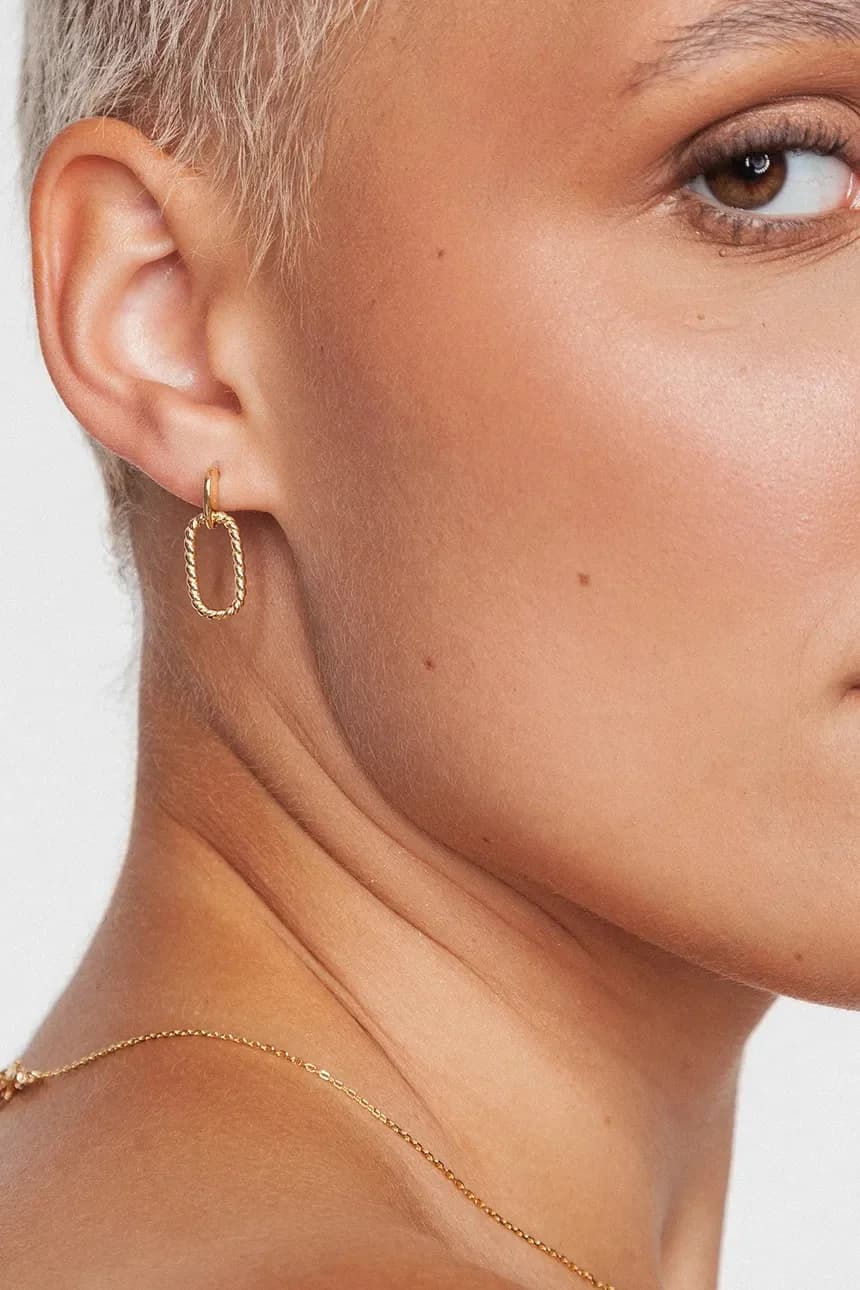 МОДНЫЕ серебряные серьги с позолотой - фото 3