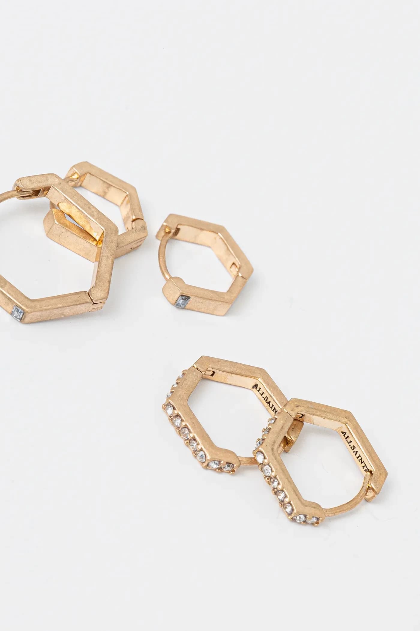 3 пары сережек - фото 2