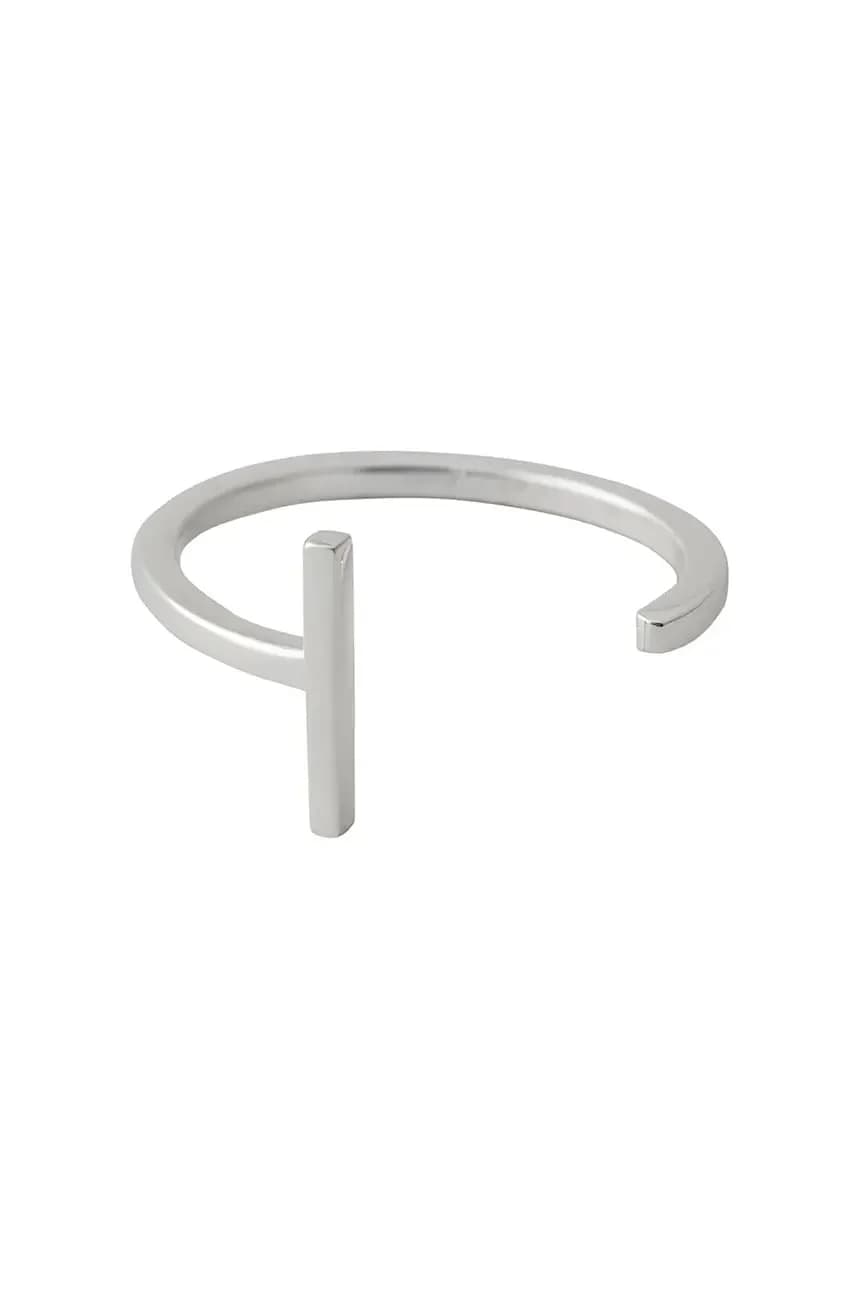 Серебряное кольцо