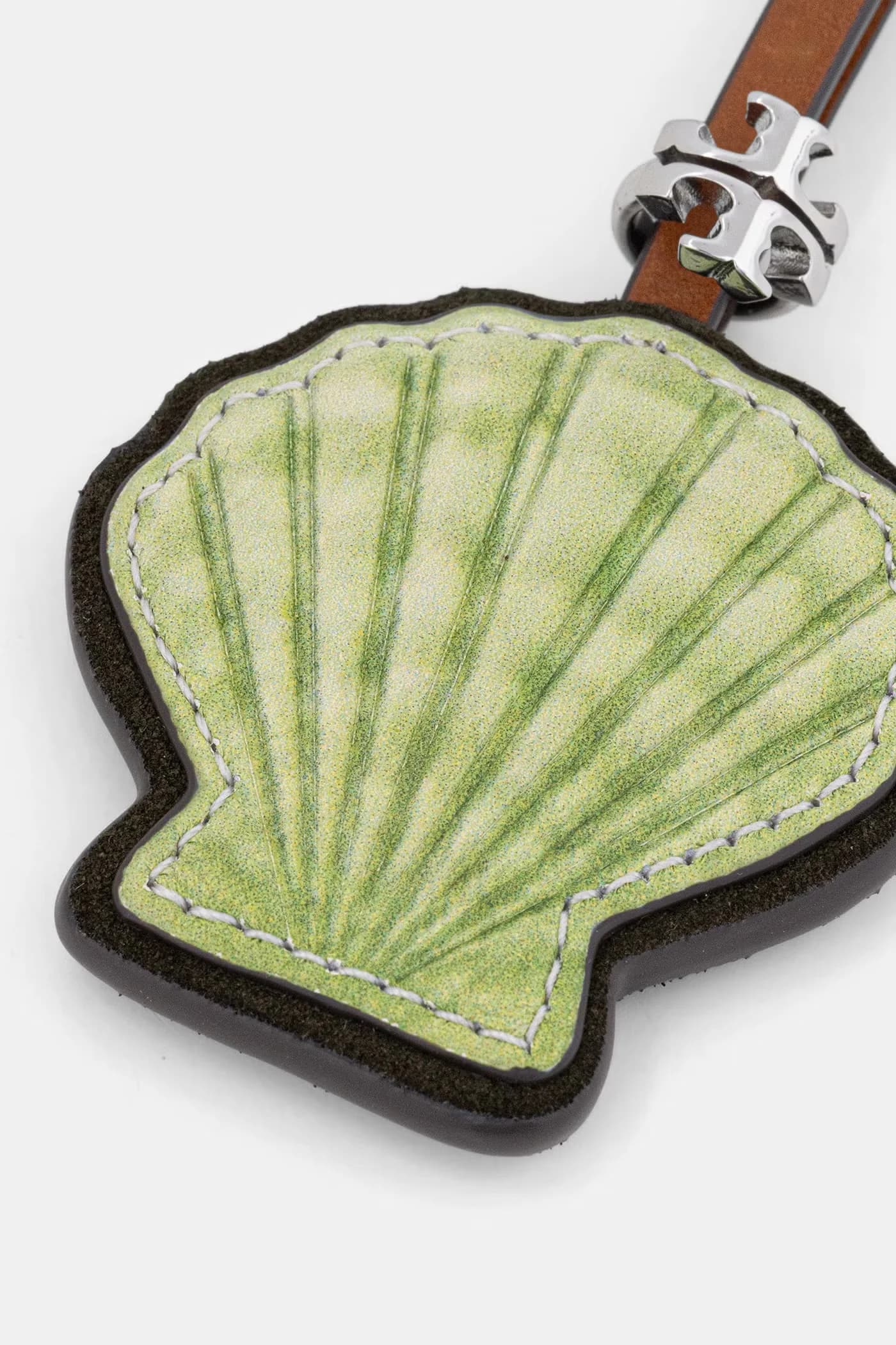 Брелок из ракушечной кожи - фото 2