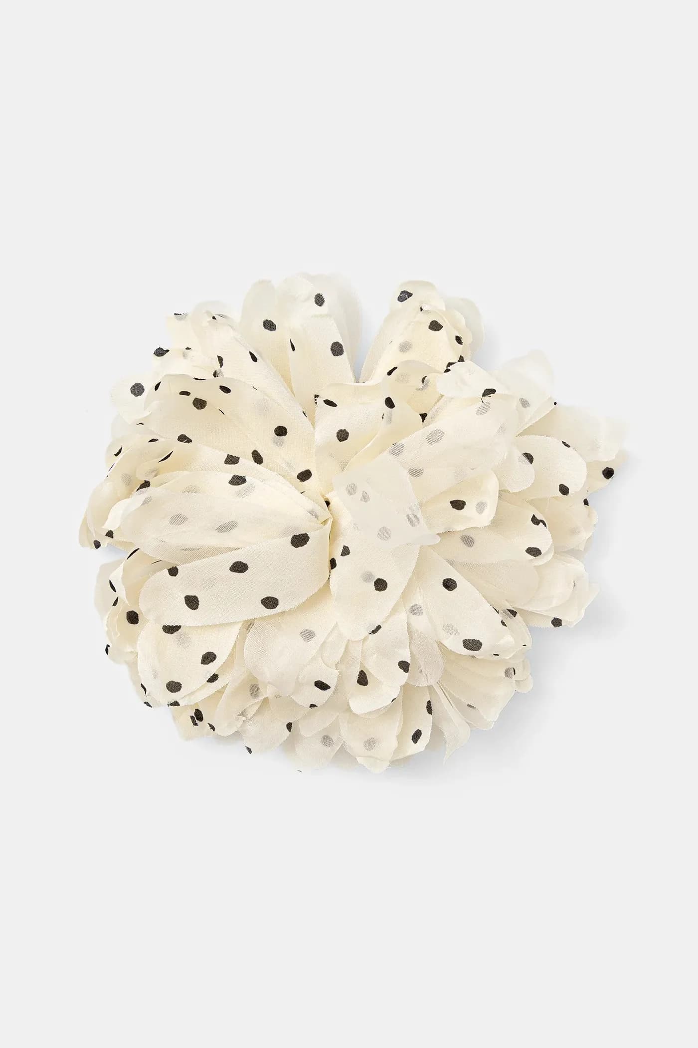 Брошь с шелком Нерето