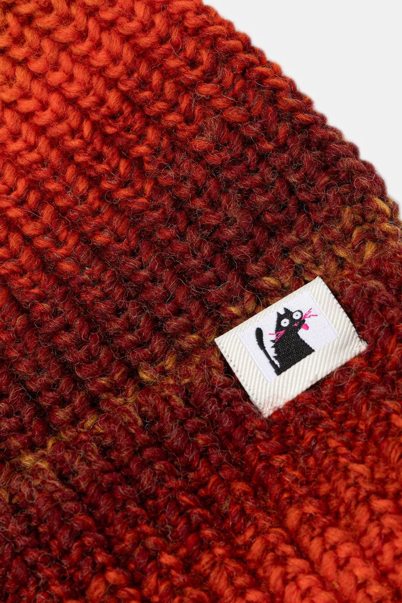 Шапка из смесовой шерсти - фото 4