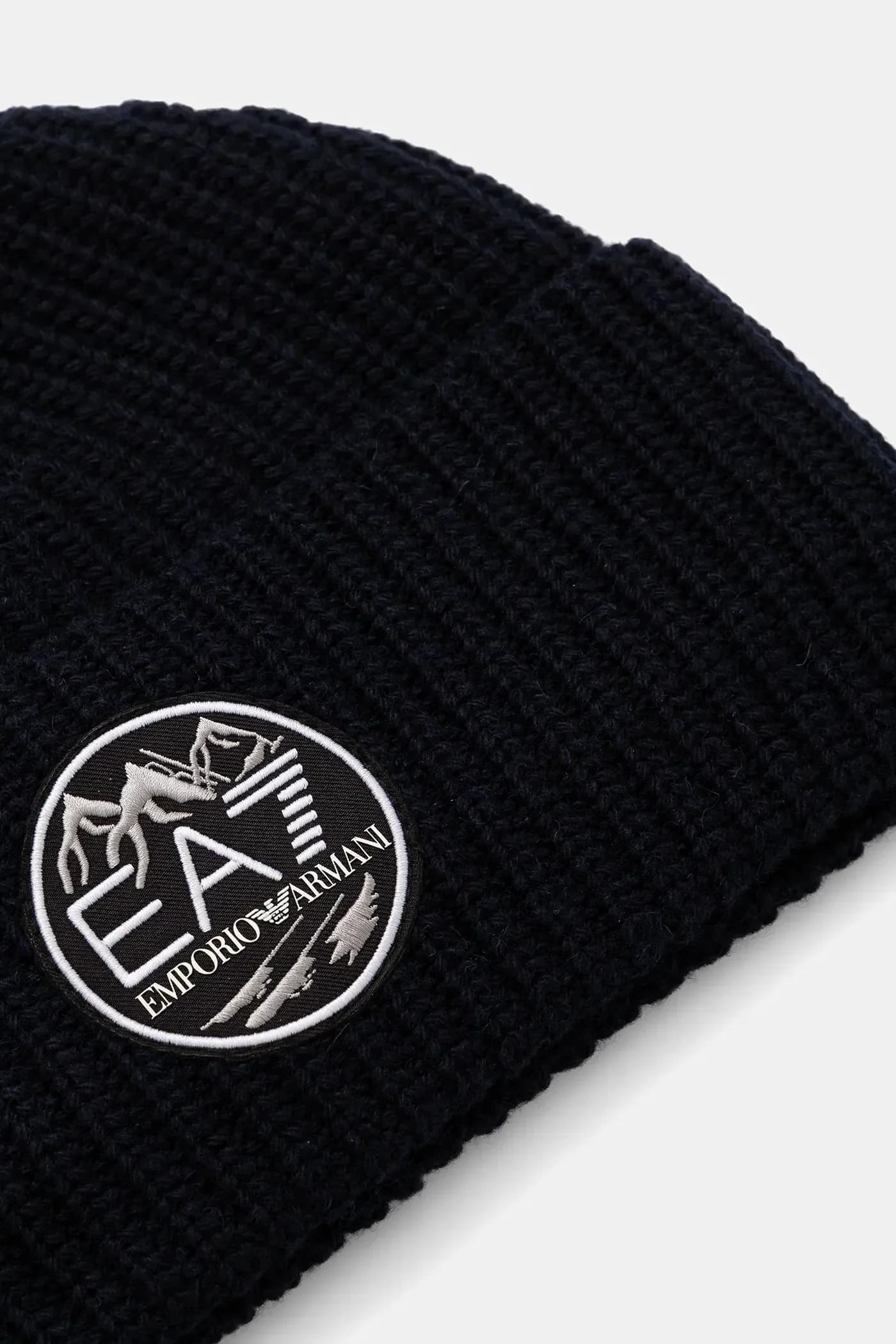 Шапка из смесовой шерсти - фото 2