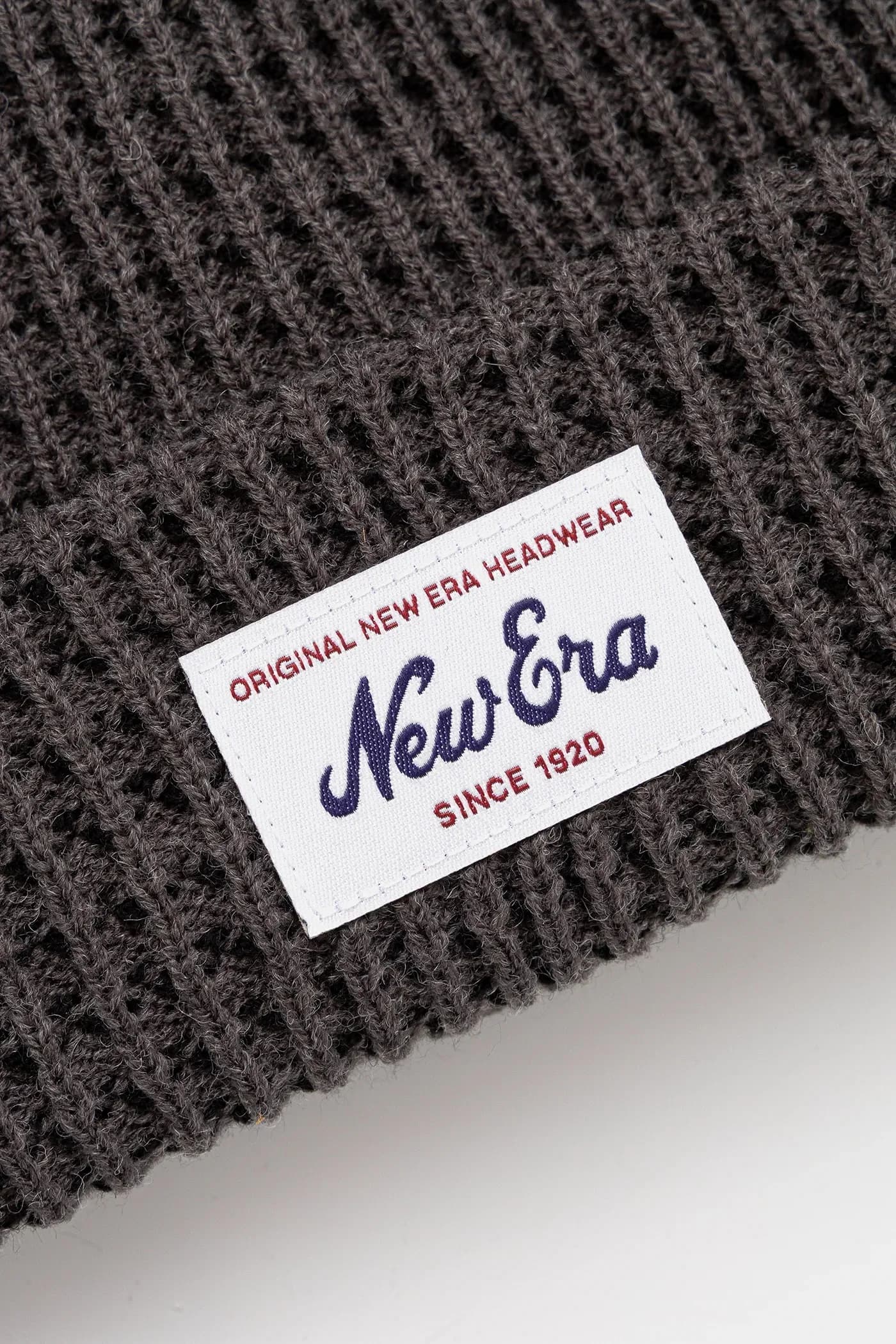 Шапка из смесовой шерсти - фото 3