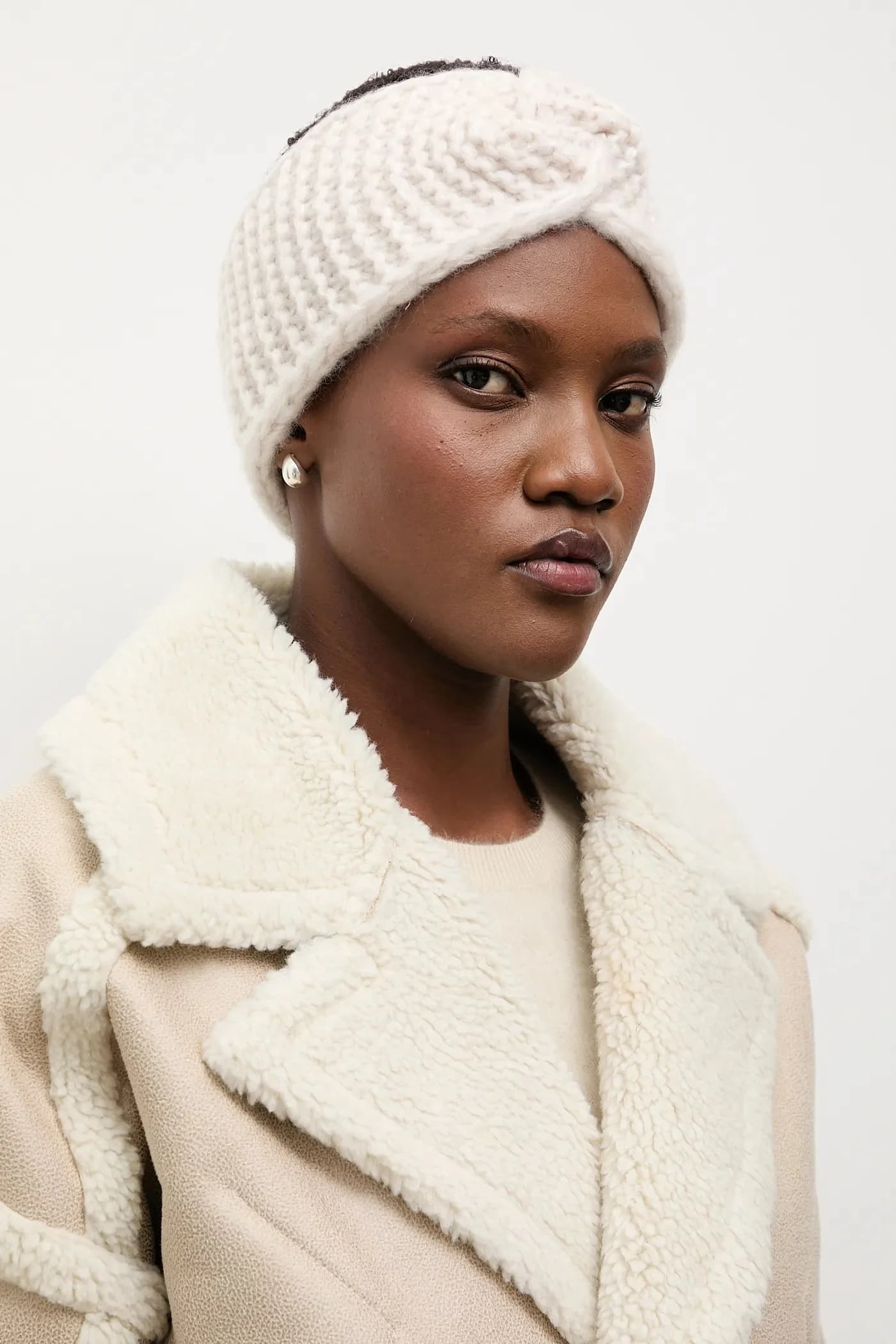 Повязка на голову из шерсти мериноса