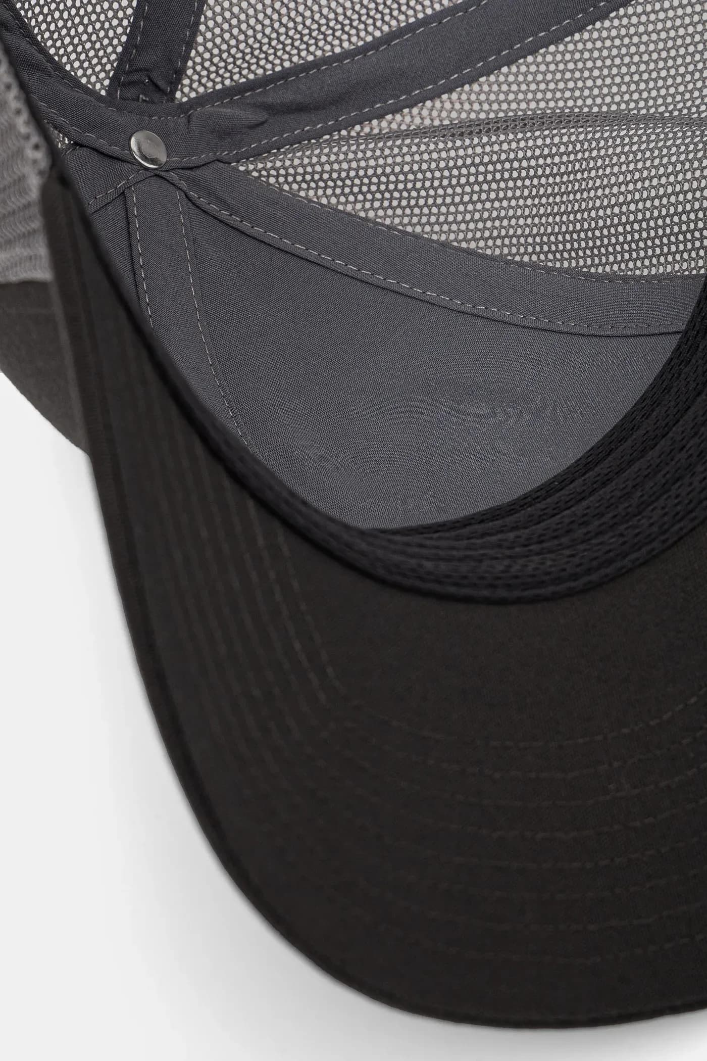 Фирменная бейсболка - фото 4