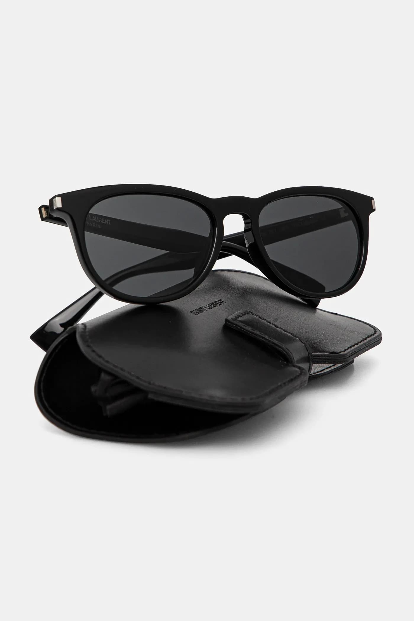 Солнцезащитные очки - фото 3