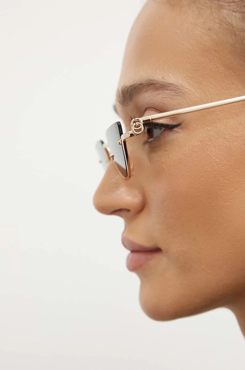 Солнцезащитные очки - фото 5