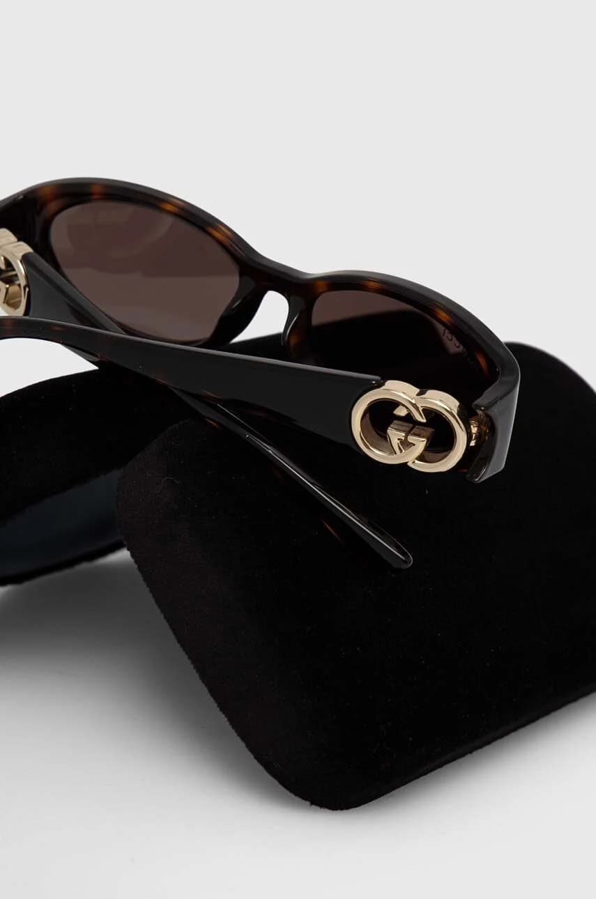 Солнцезащитные очки - фото 4