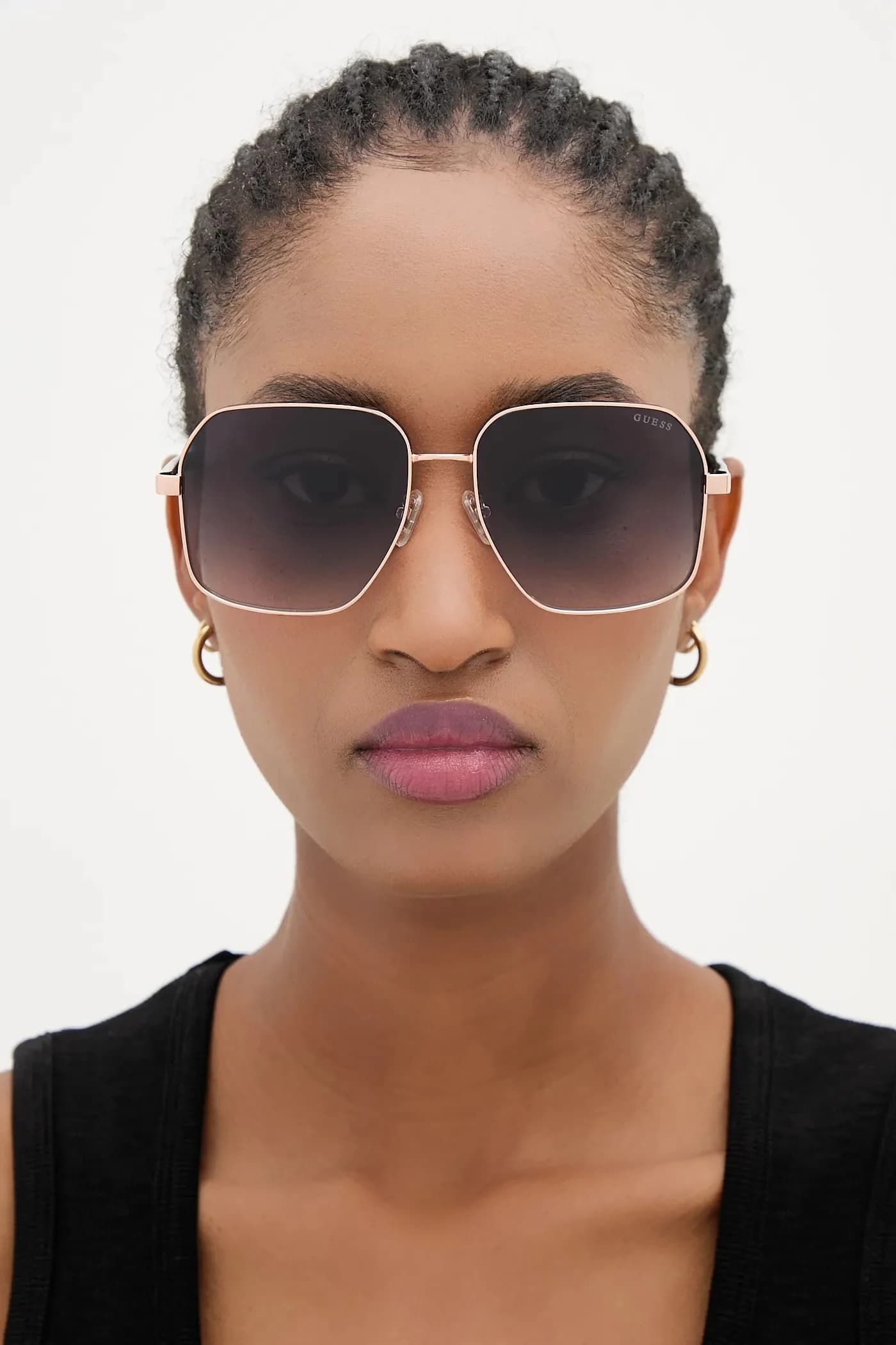 Солнцезащитные очки - фото 9