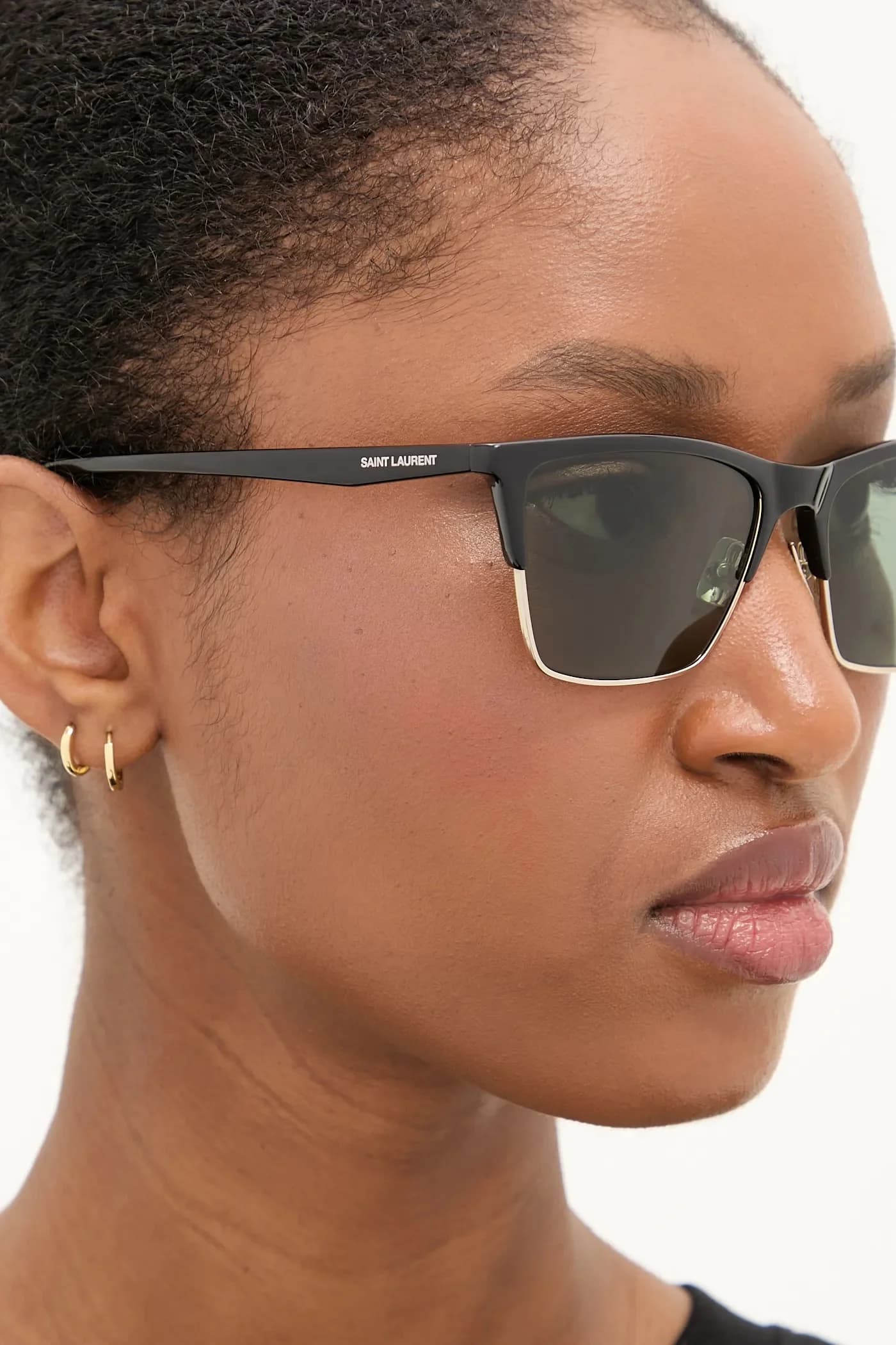 Солнцезащитные очки - фото 7