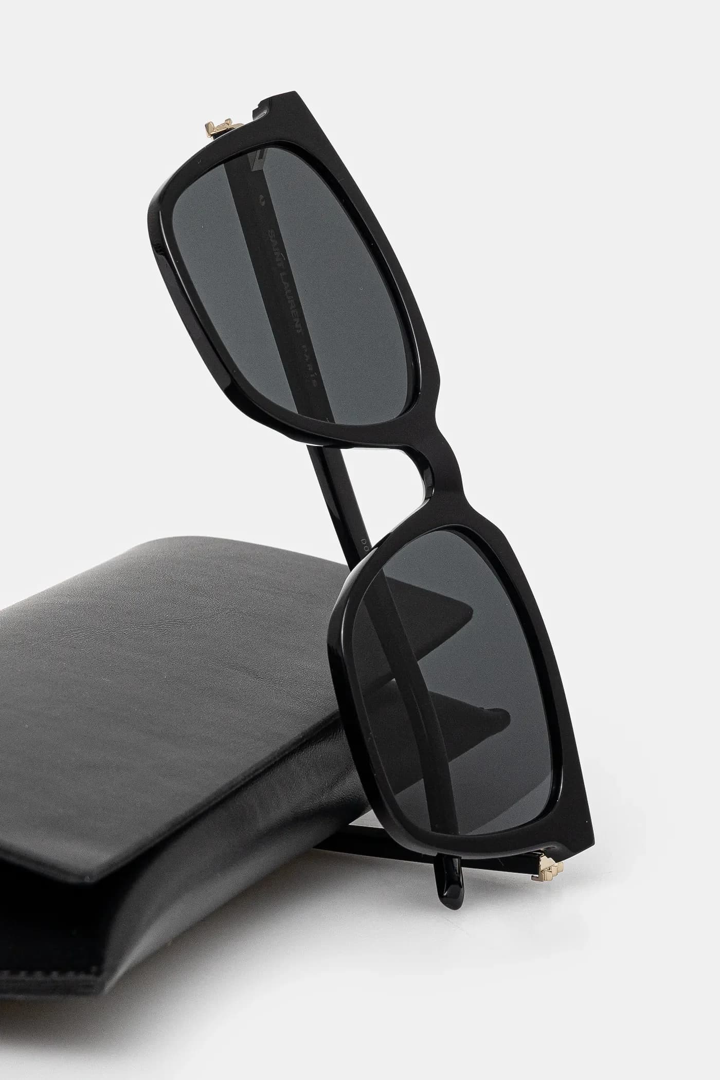 Солнцезащитные очки - фото 4