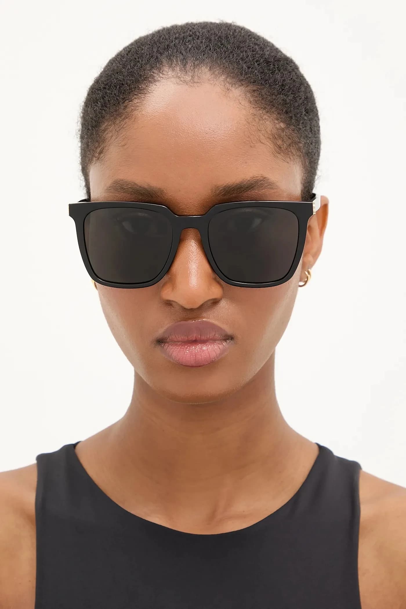 Солнцезащитные очки - фото 5