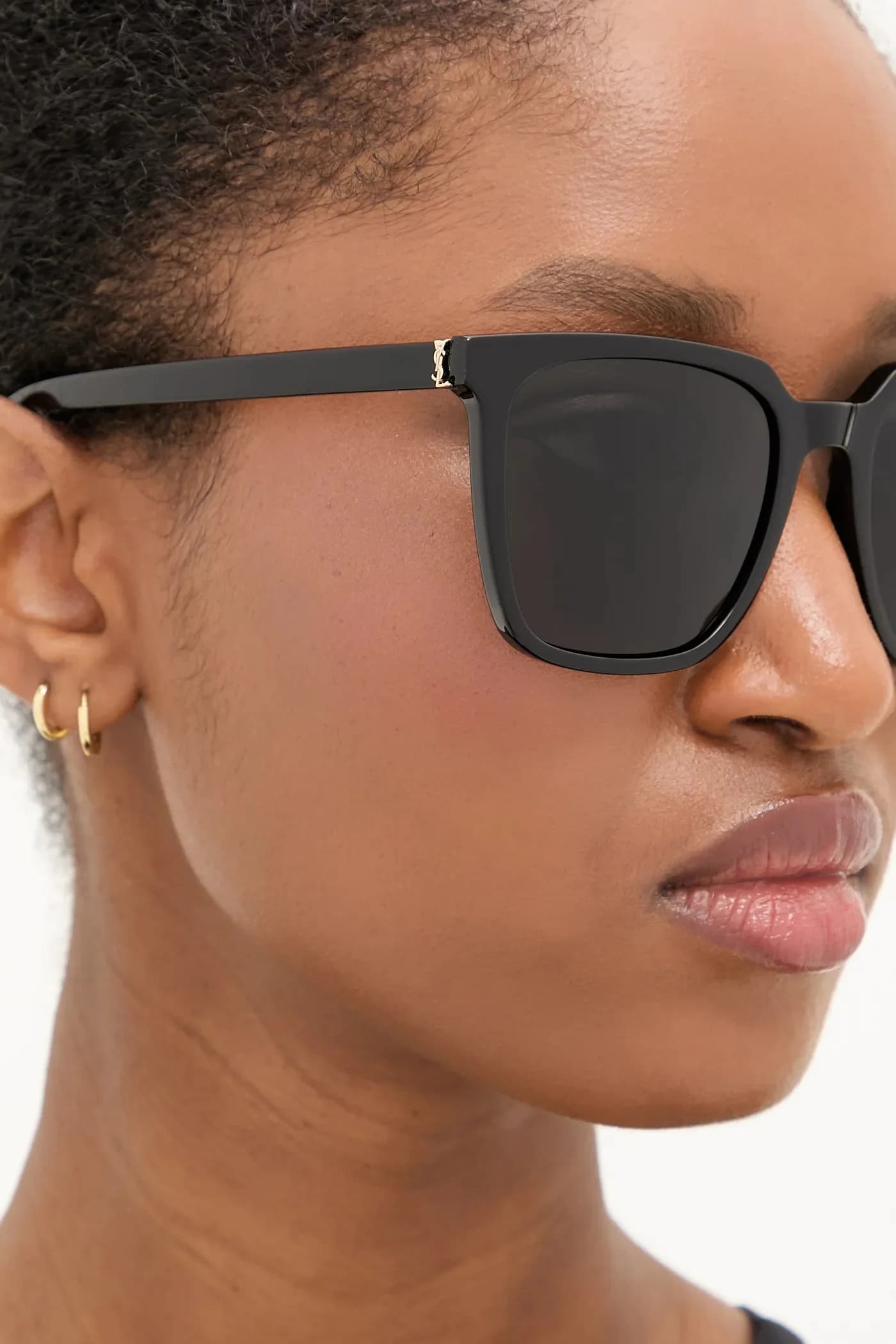 Солнцезащитные очки - фото 6