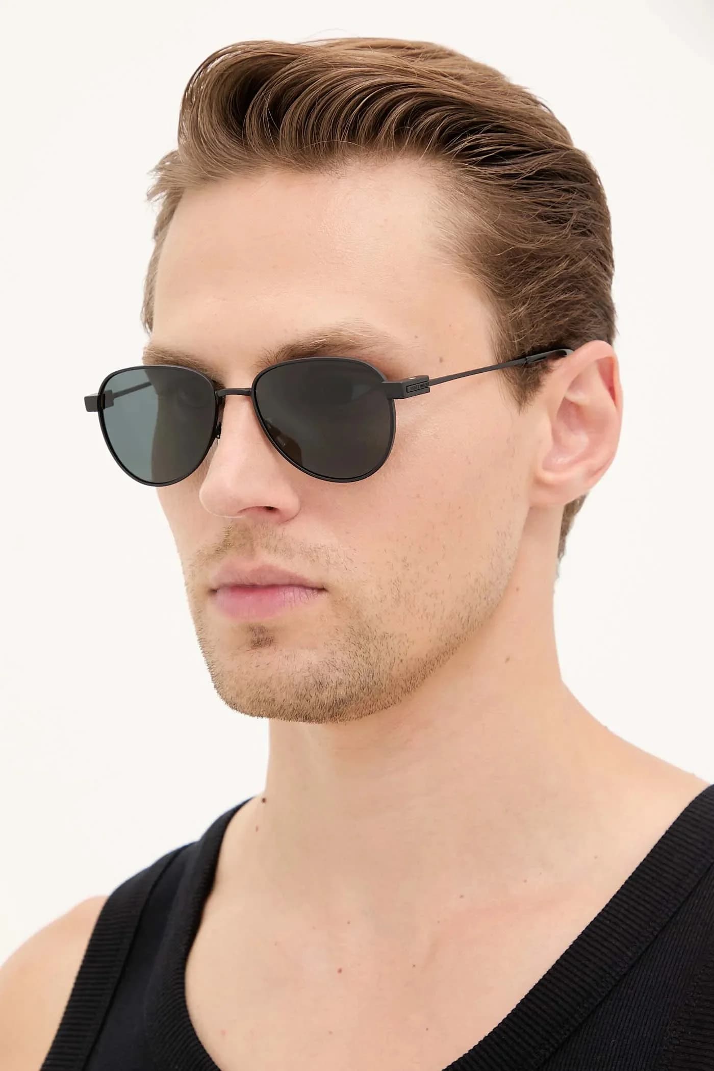 Солнцезащитные очки - фото 7