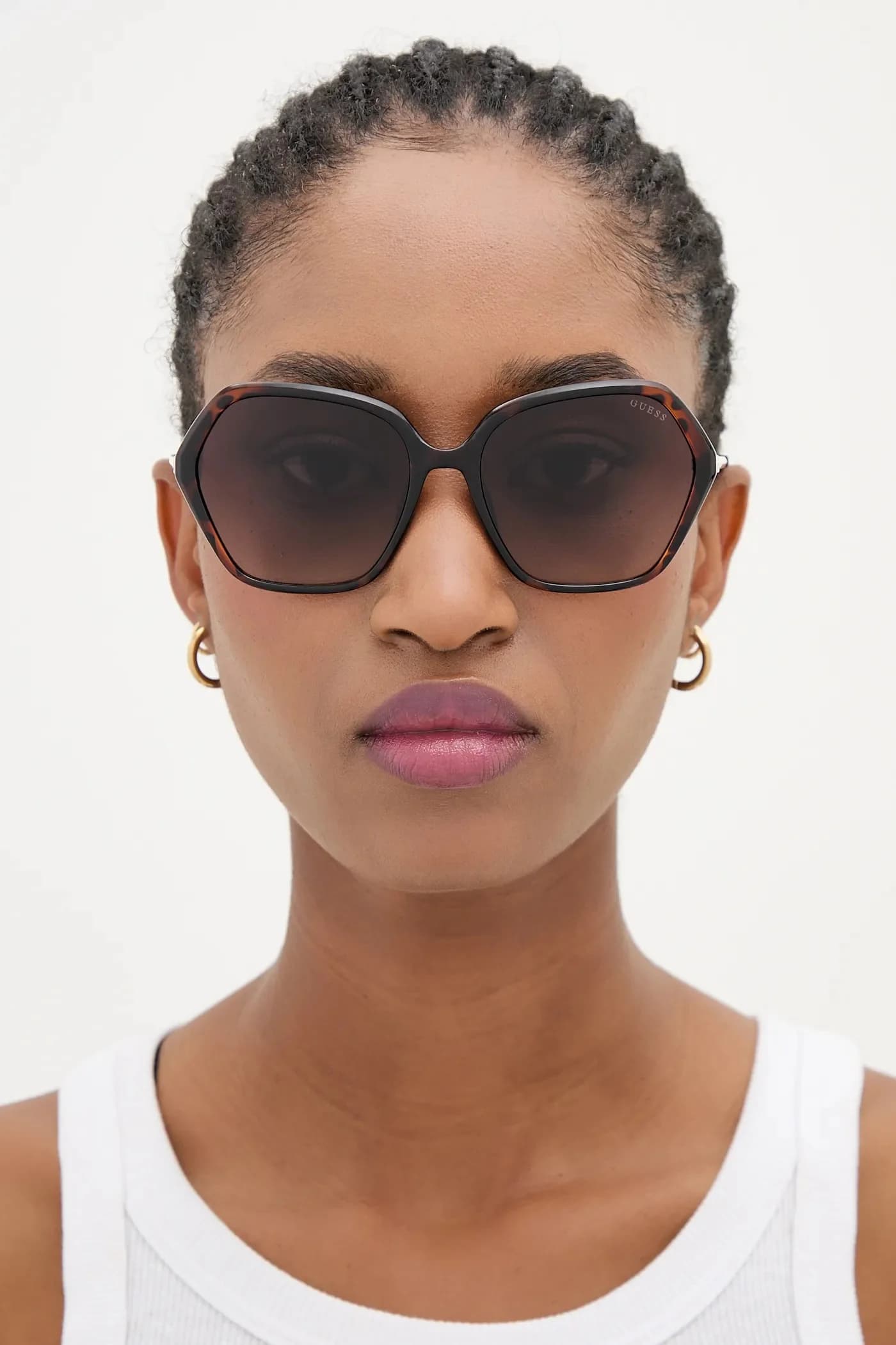 Солнцезащитные очки - фото 9