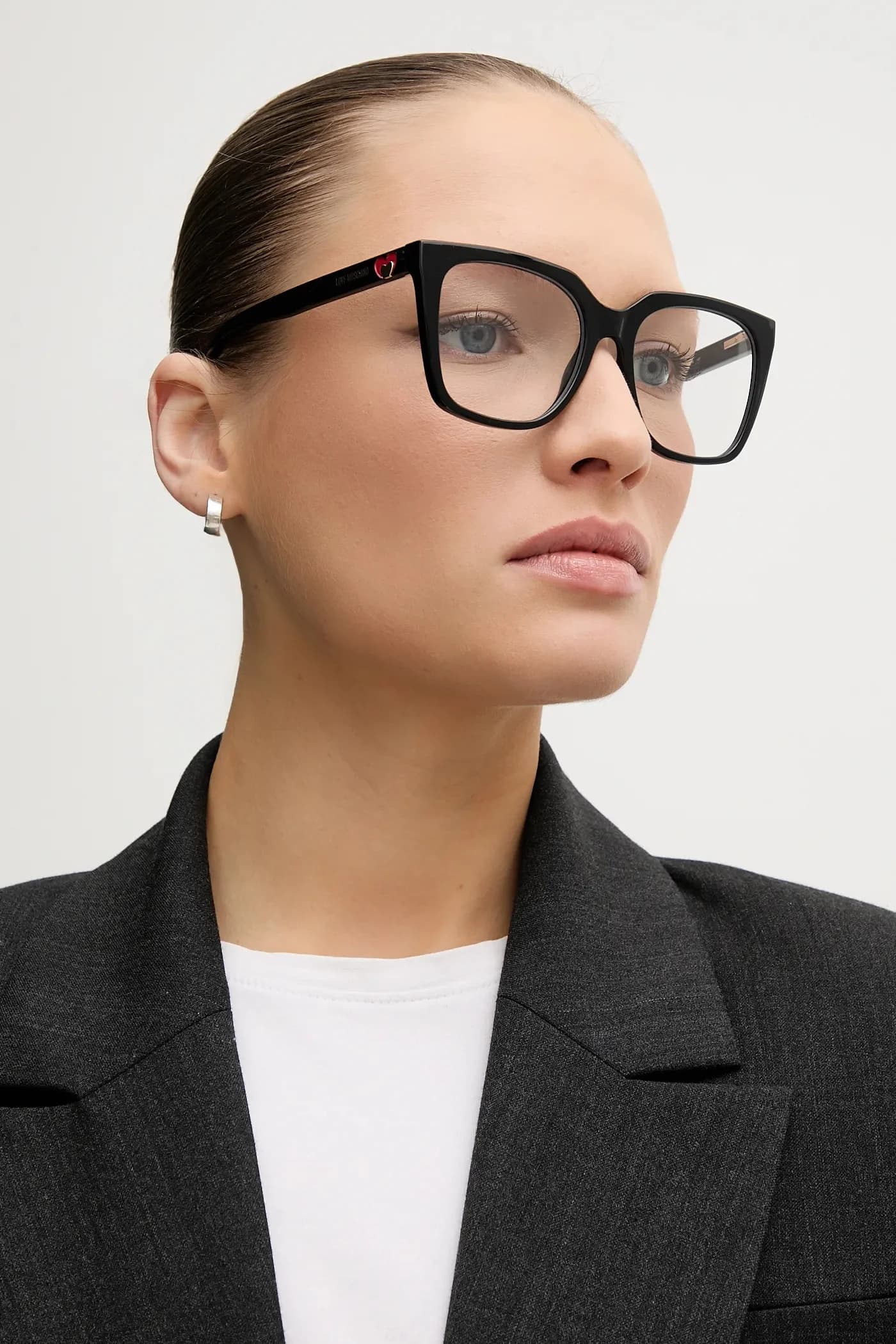 Солнцезащитные очки - фото 6